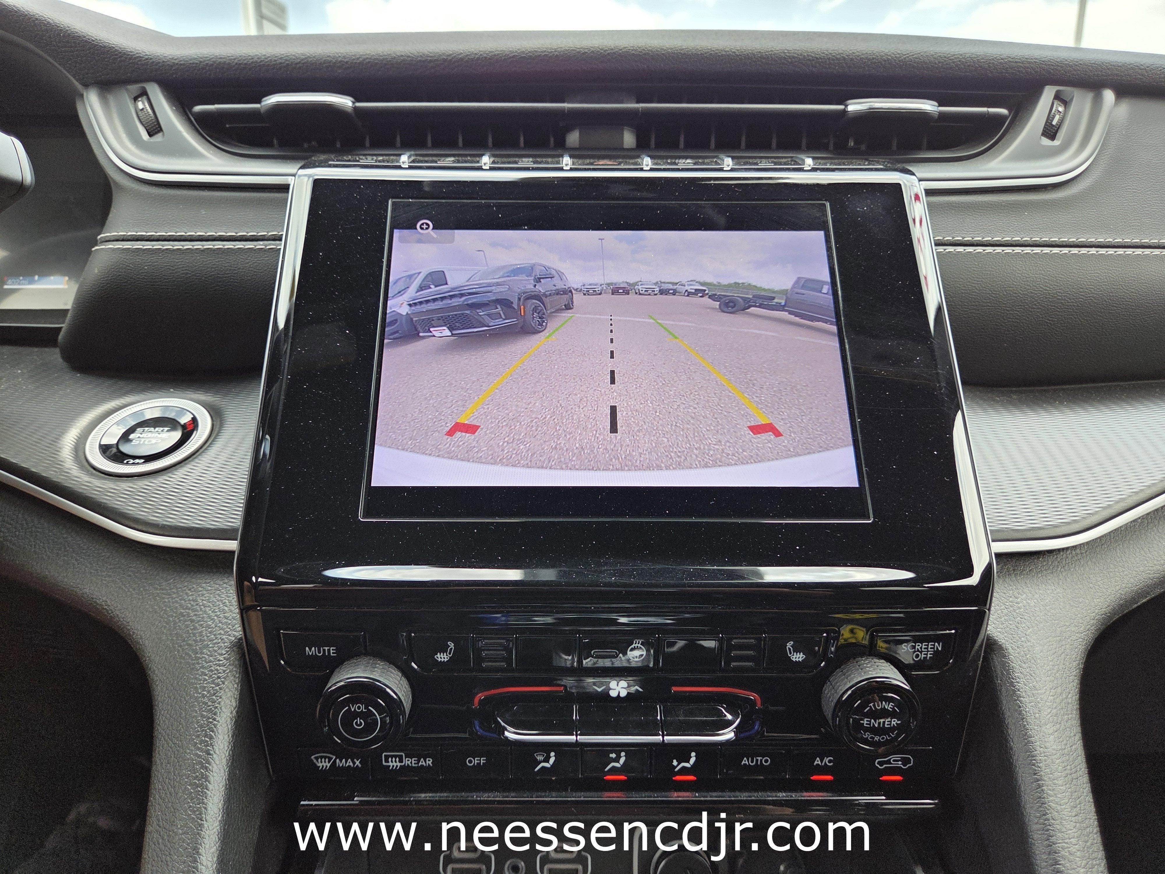 2024 Jeep Grand Cherokee Altitude