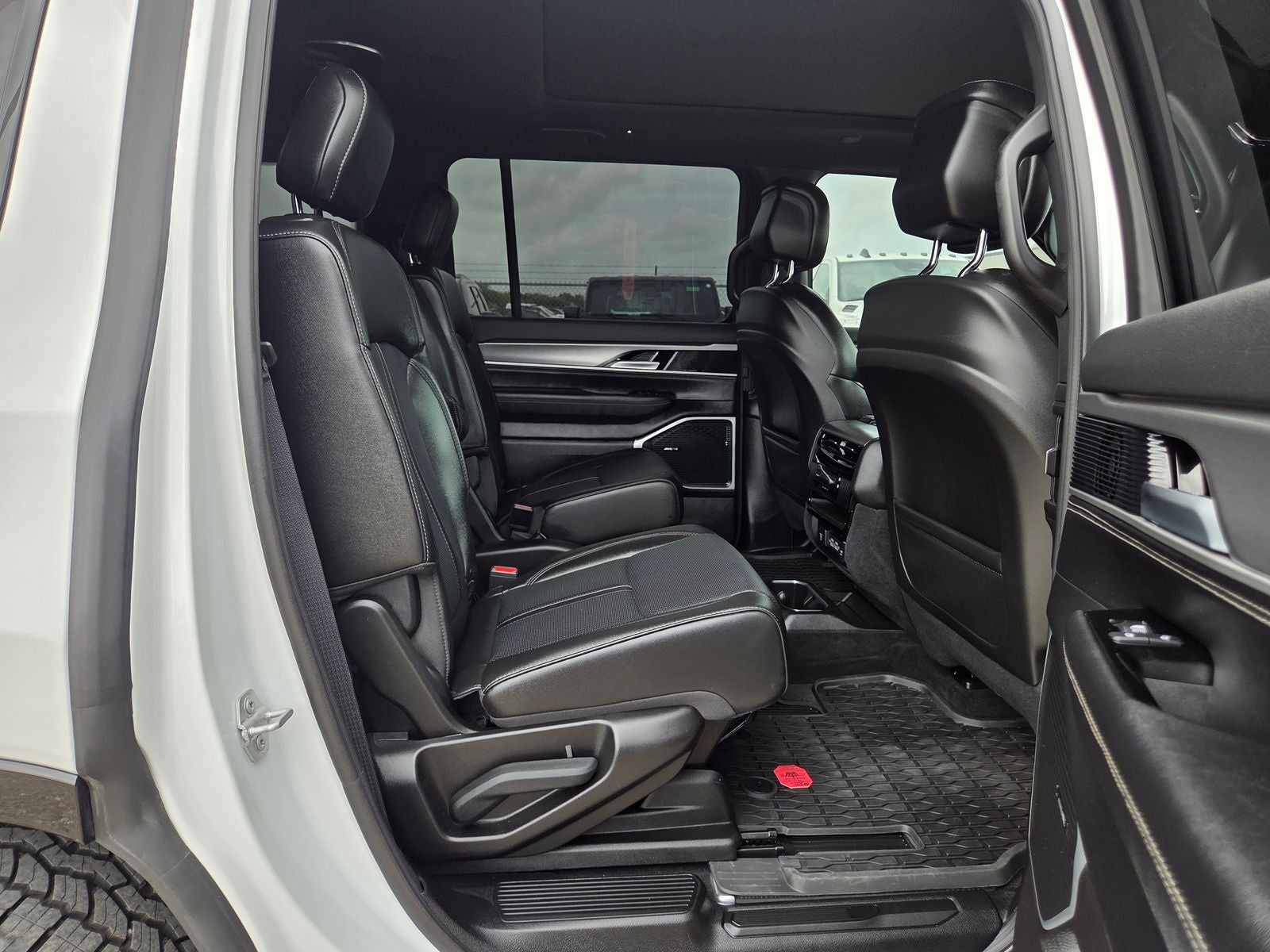2026 Jeep Grand Wagoneer Upland