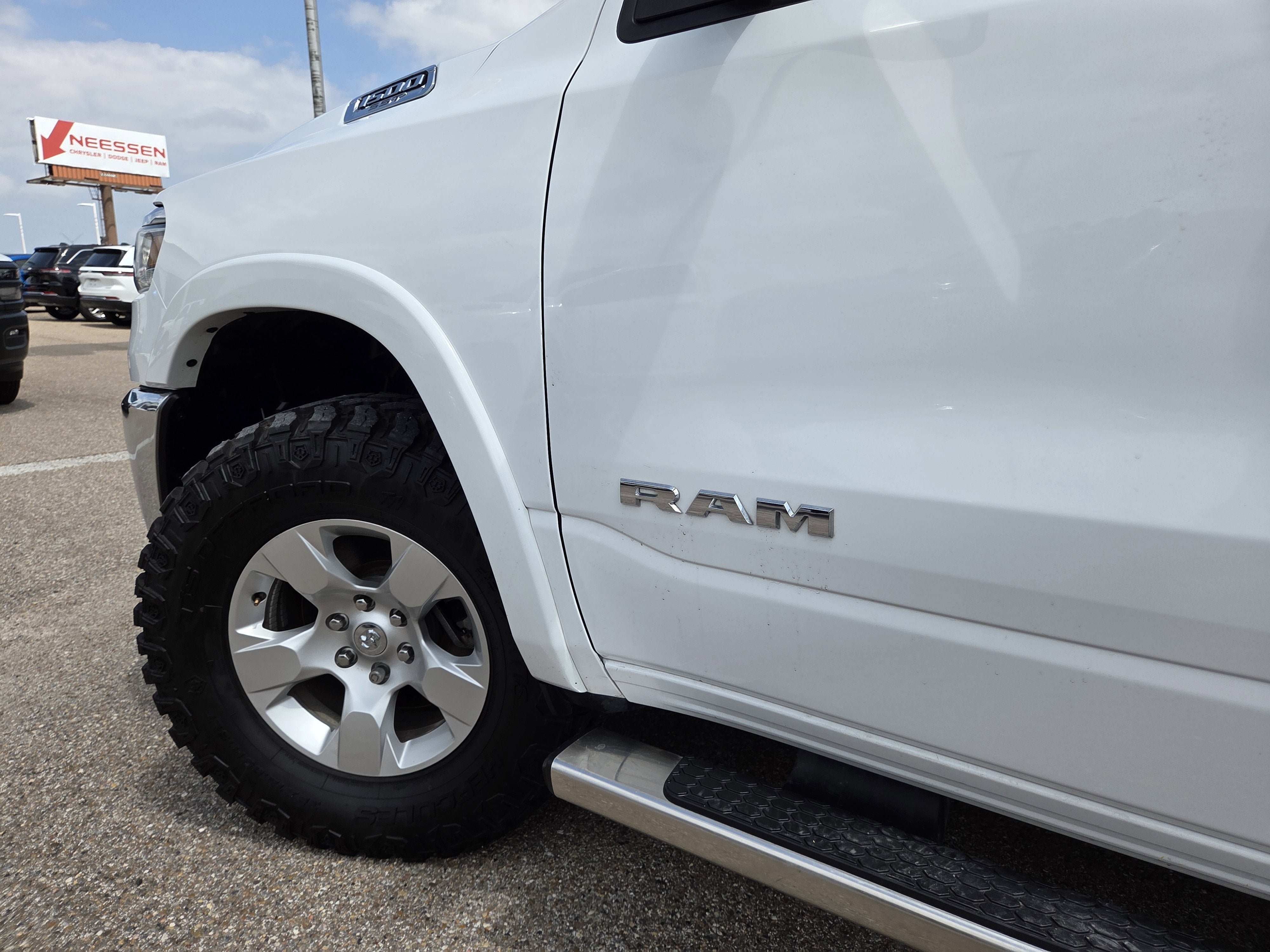 2025 RAM 1500 Big Horn/Lone Star