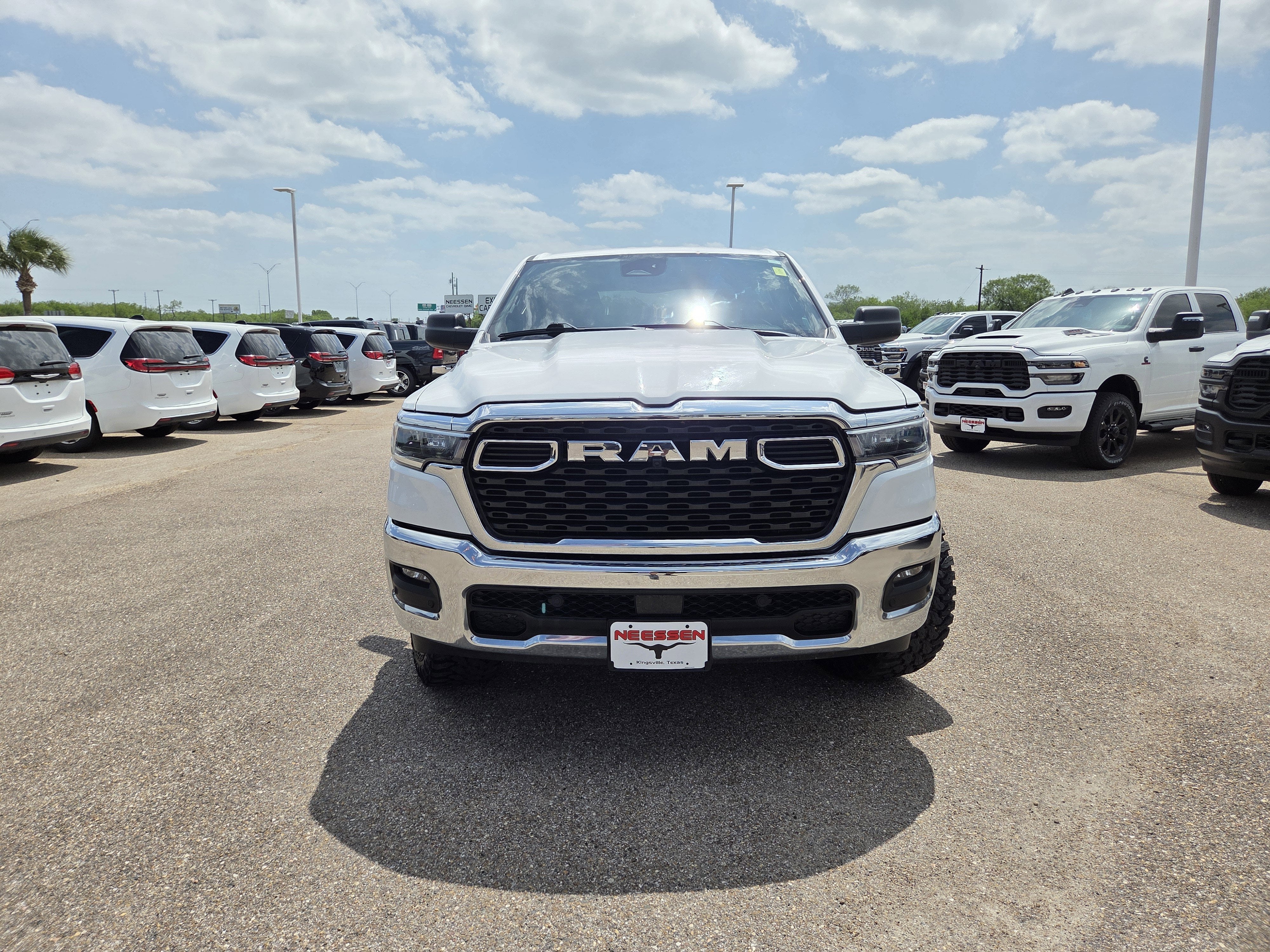 2025 RAM 1500 Big Horn/Lone Star