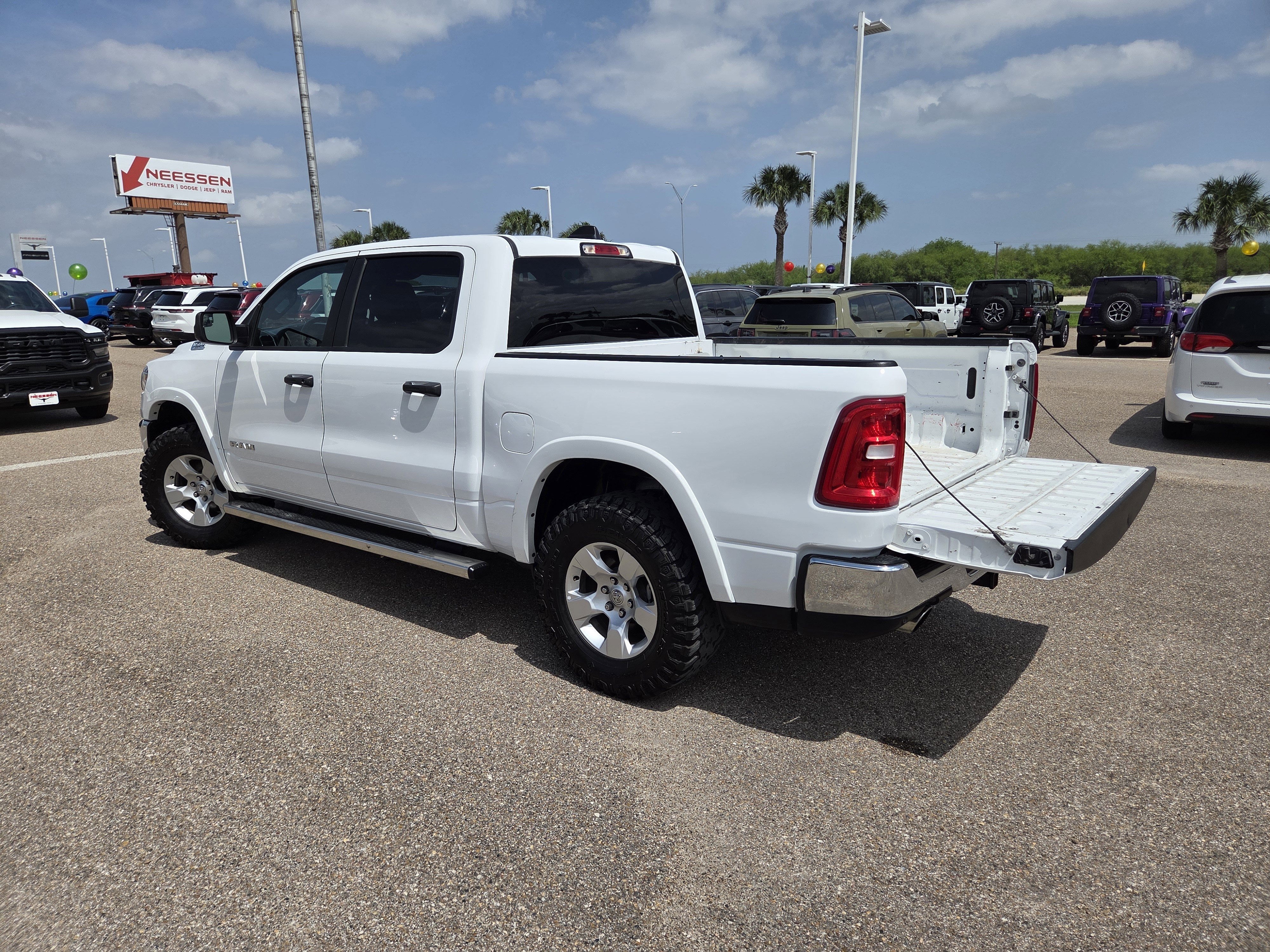 2025 RAM 1500 Big Horn/Lone Star