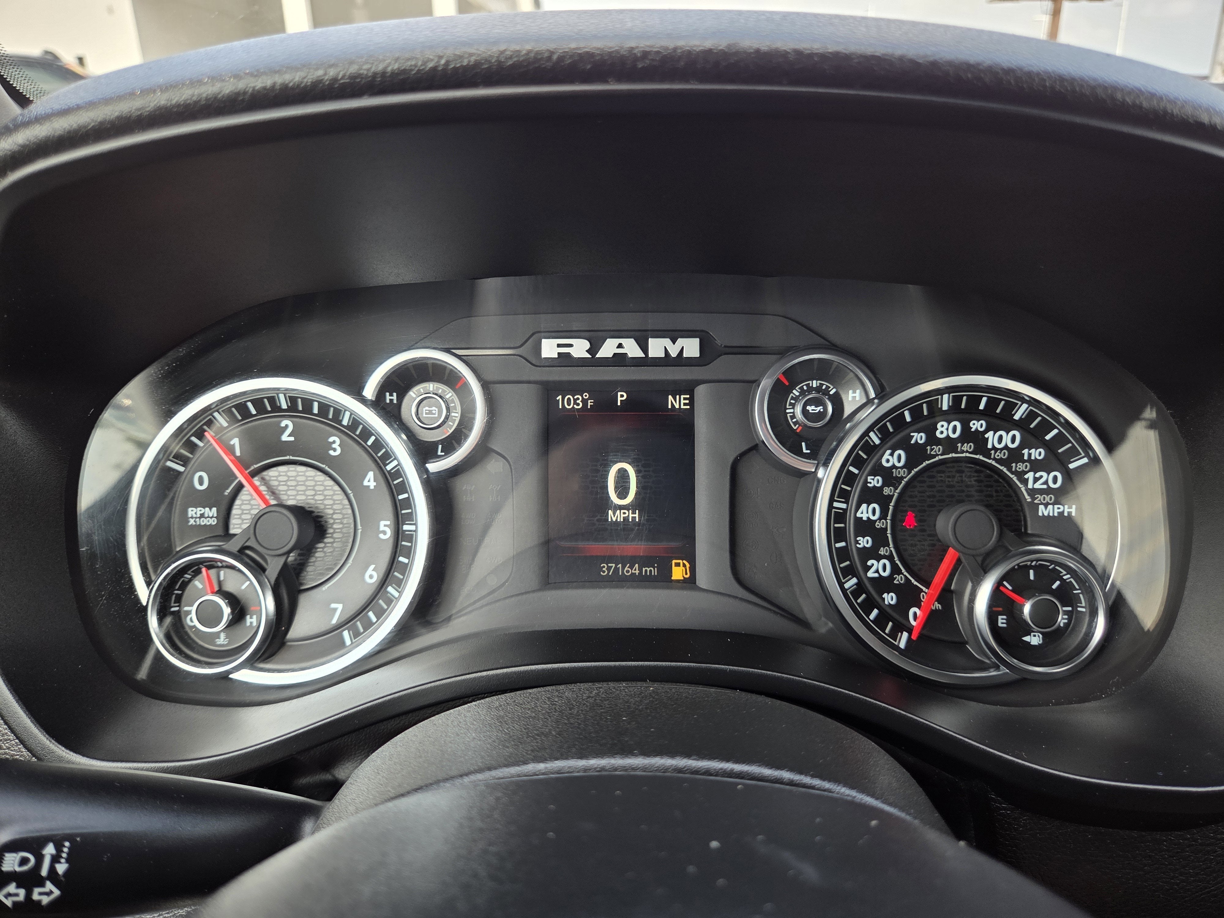 2025 RAM 1500 Big Horn/Lone Star