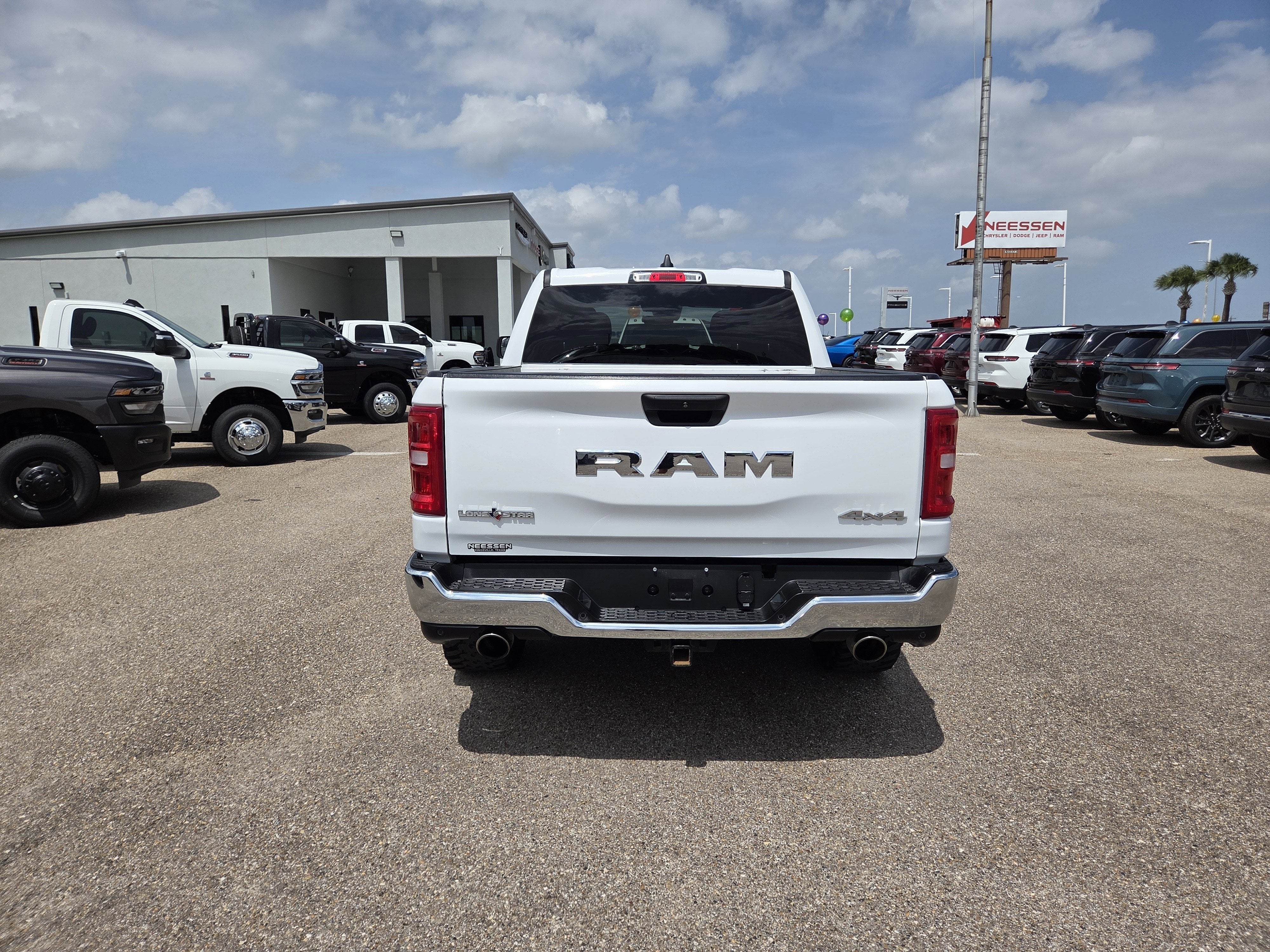 2025 RAM 1500 Big Horn/Lone Star