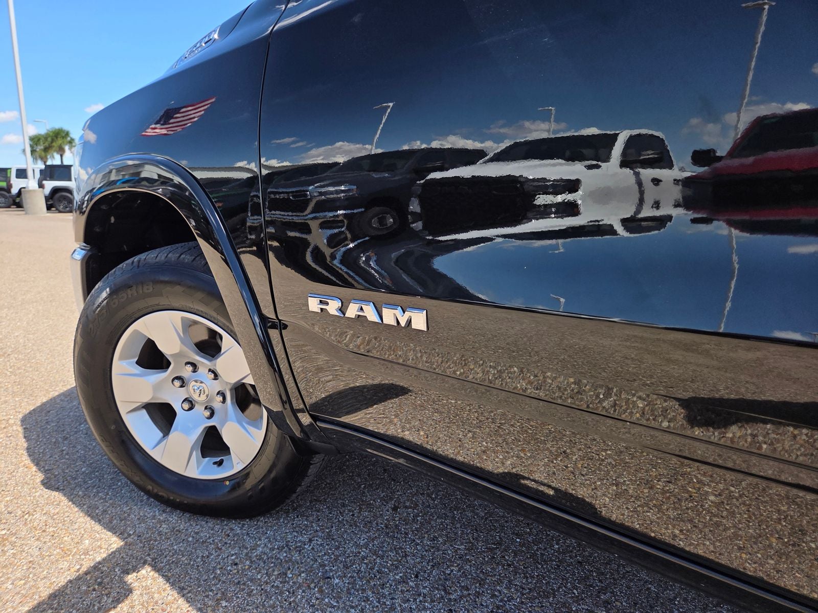 2025 RAM 1500 Big Horn/Lone Star