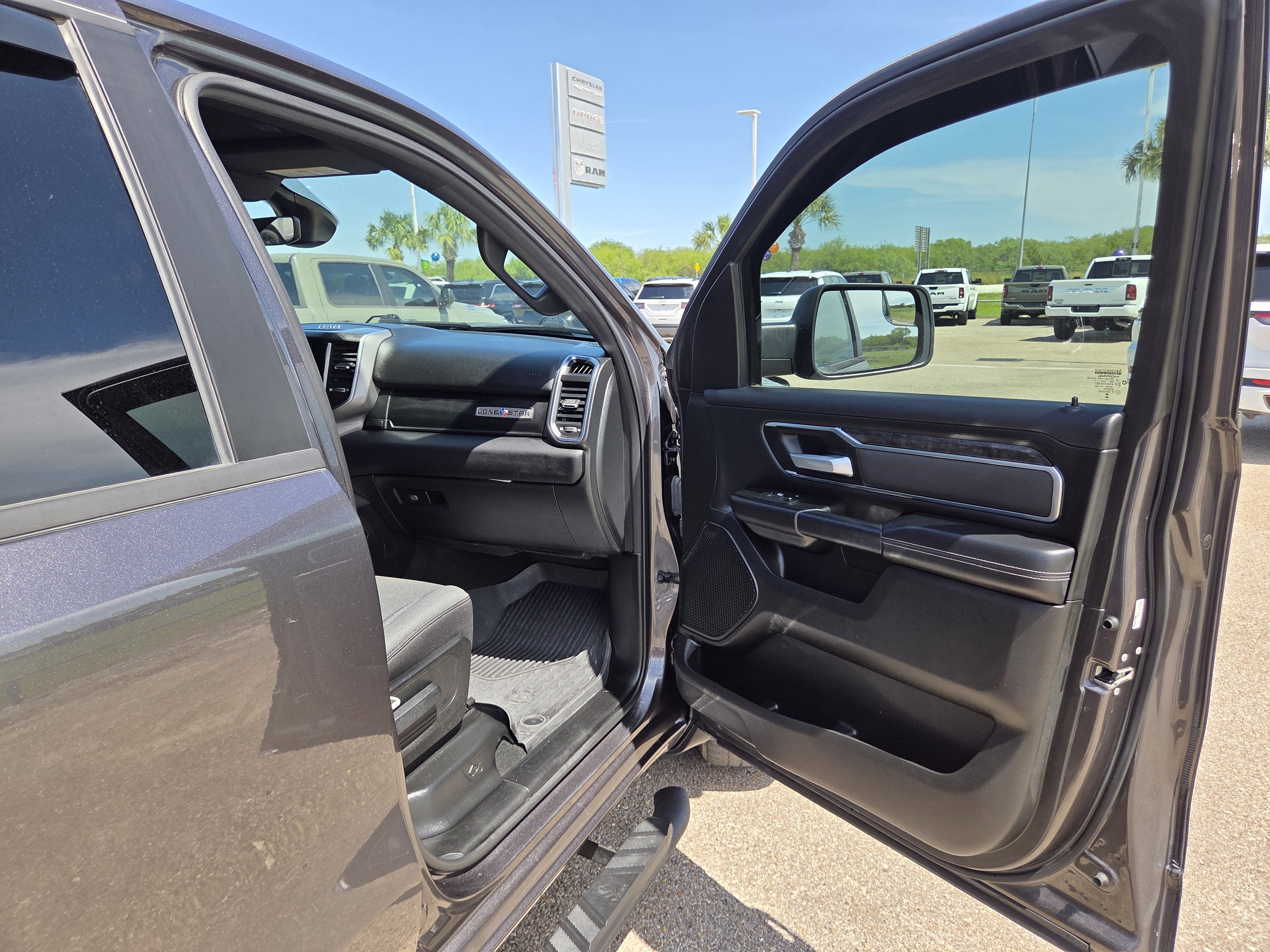 2024 RAM 1500 Big Horn/Lone Star
