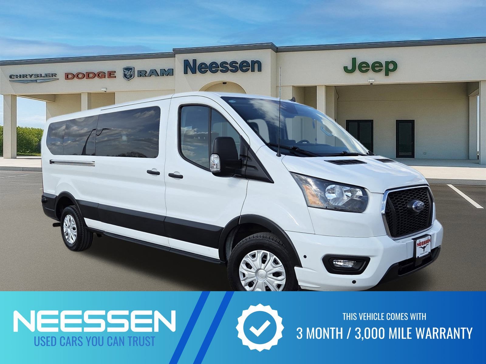 2024 Ford Transit Passenger Wagon XLT