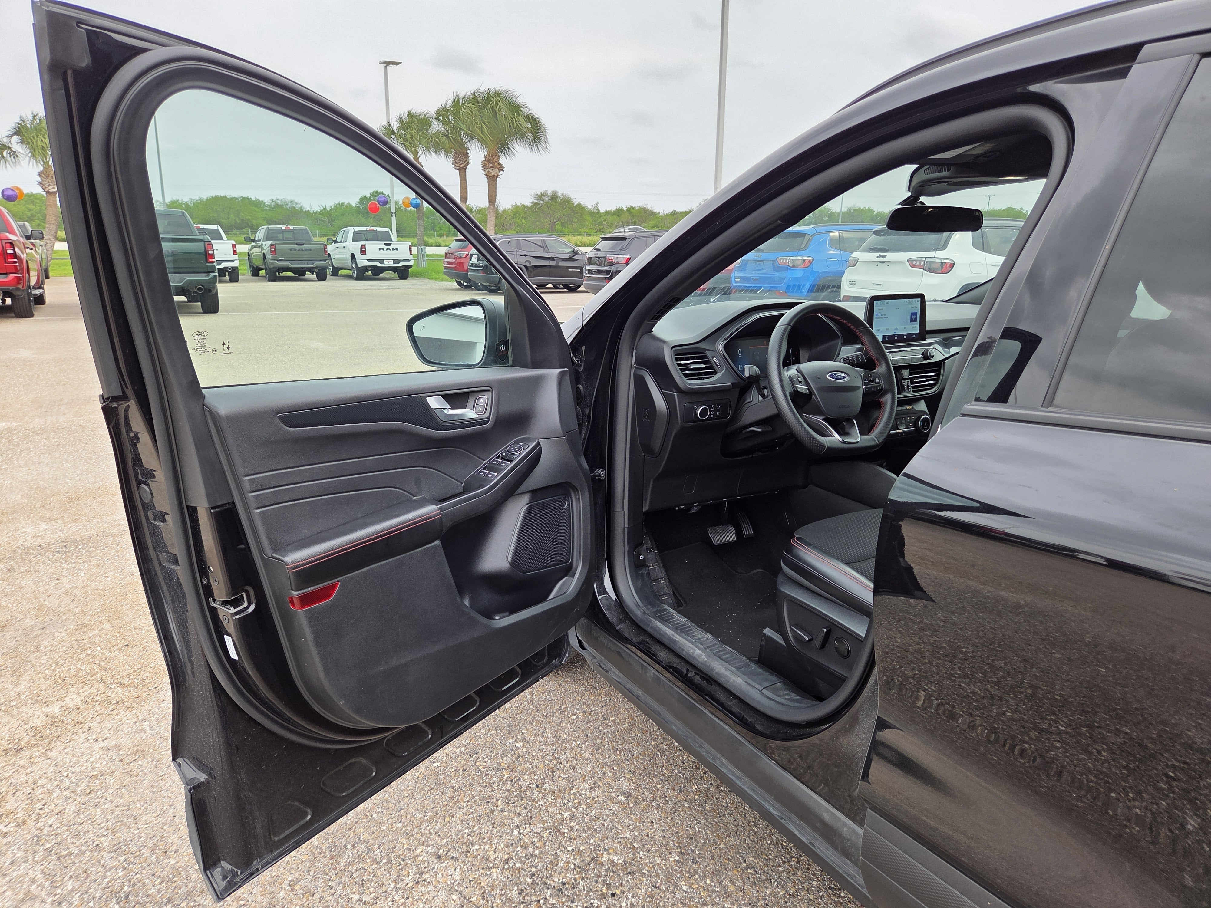 2025 Ford Escape ST-Line