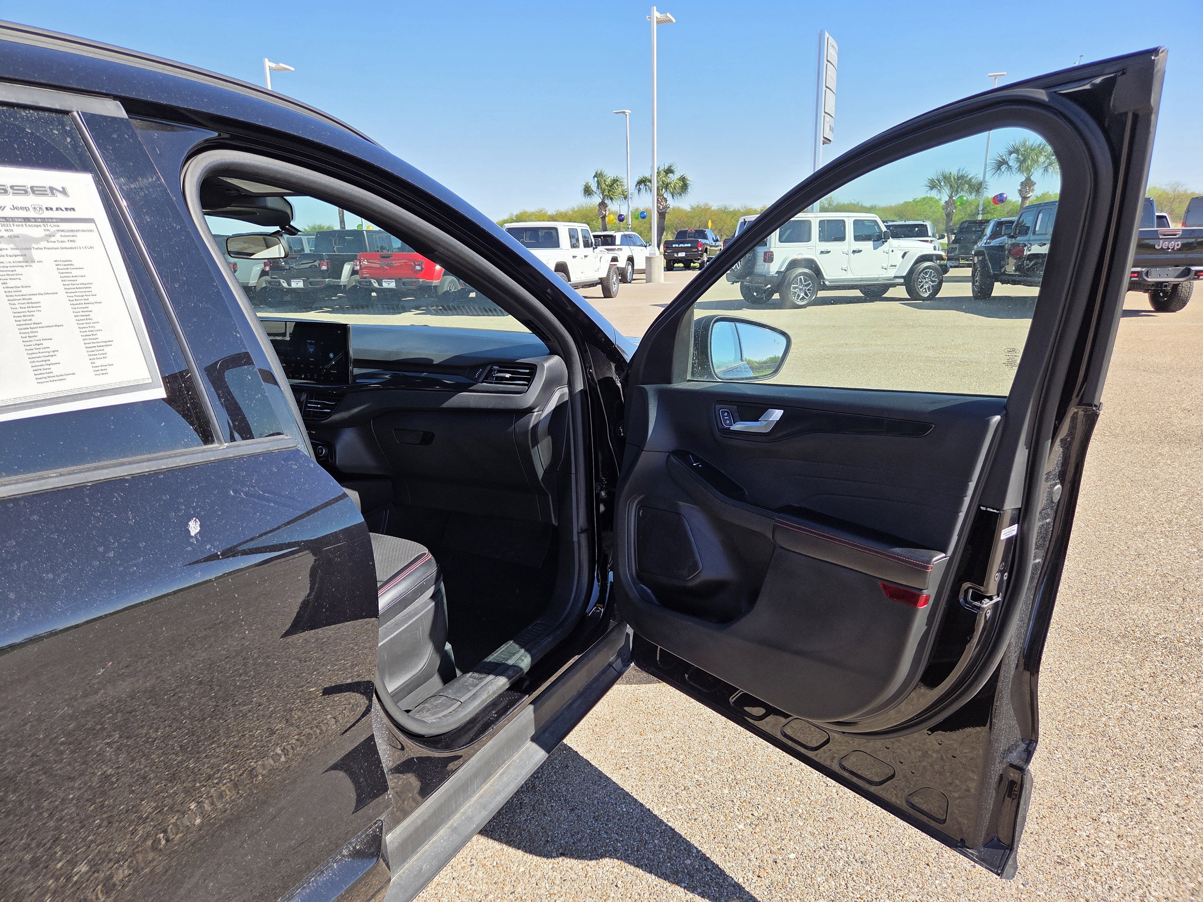 2023 Ford Escape ST-Line