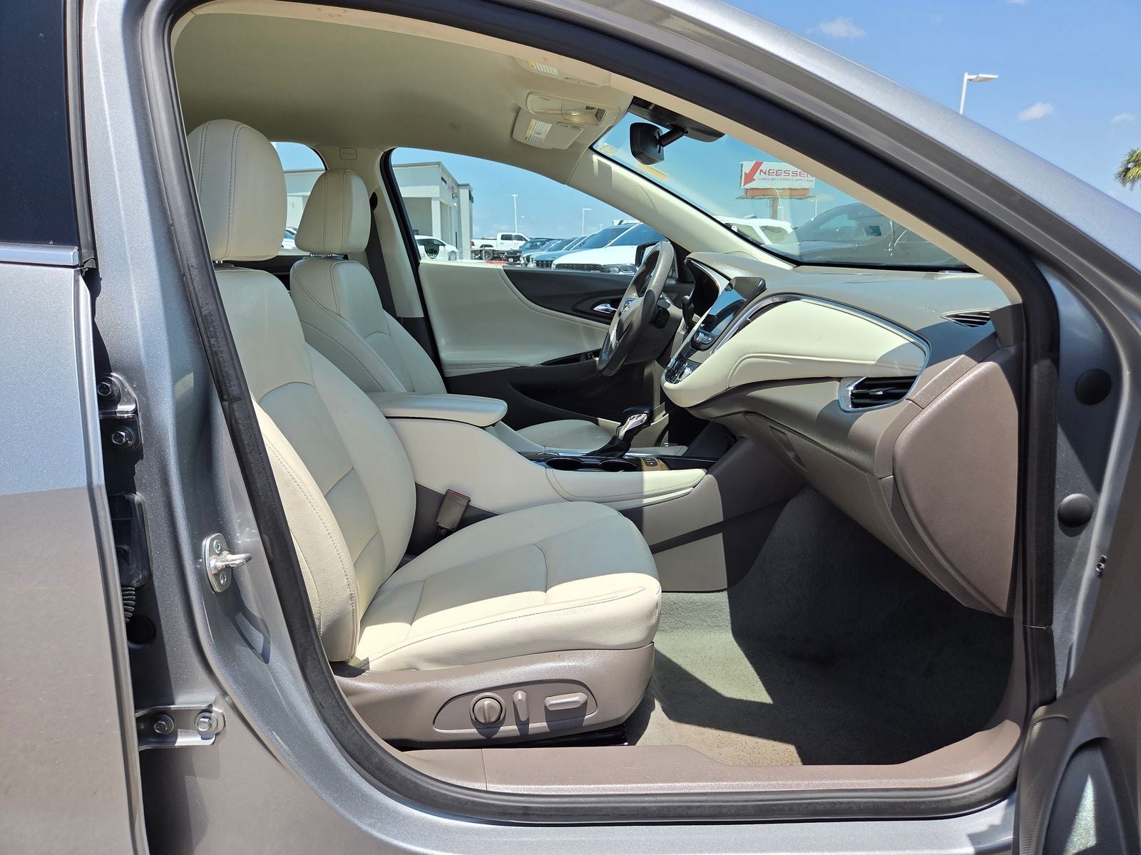 2024 Chevrolet Malibu LT 2LT