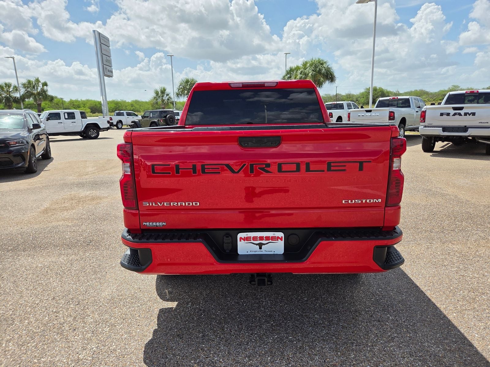 2024 Chevrolet Silverado 1500 Custom