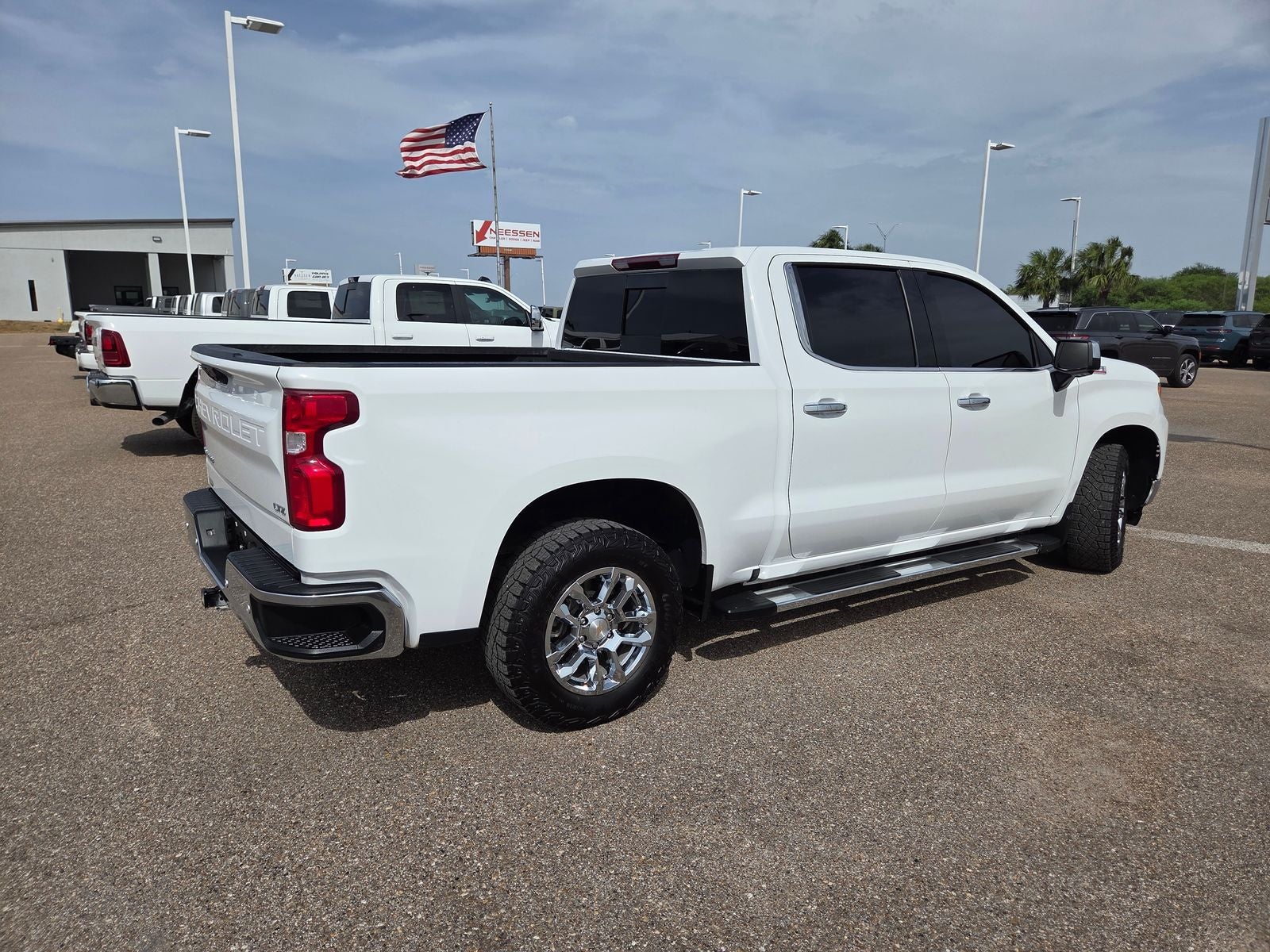 2025 Chevrolet Silverado 1500 LTZ