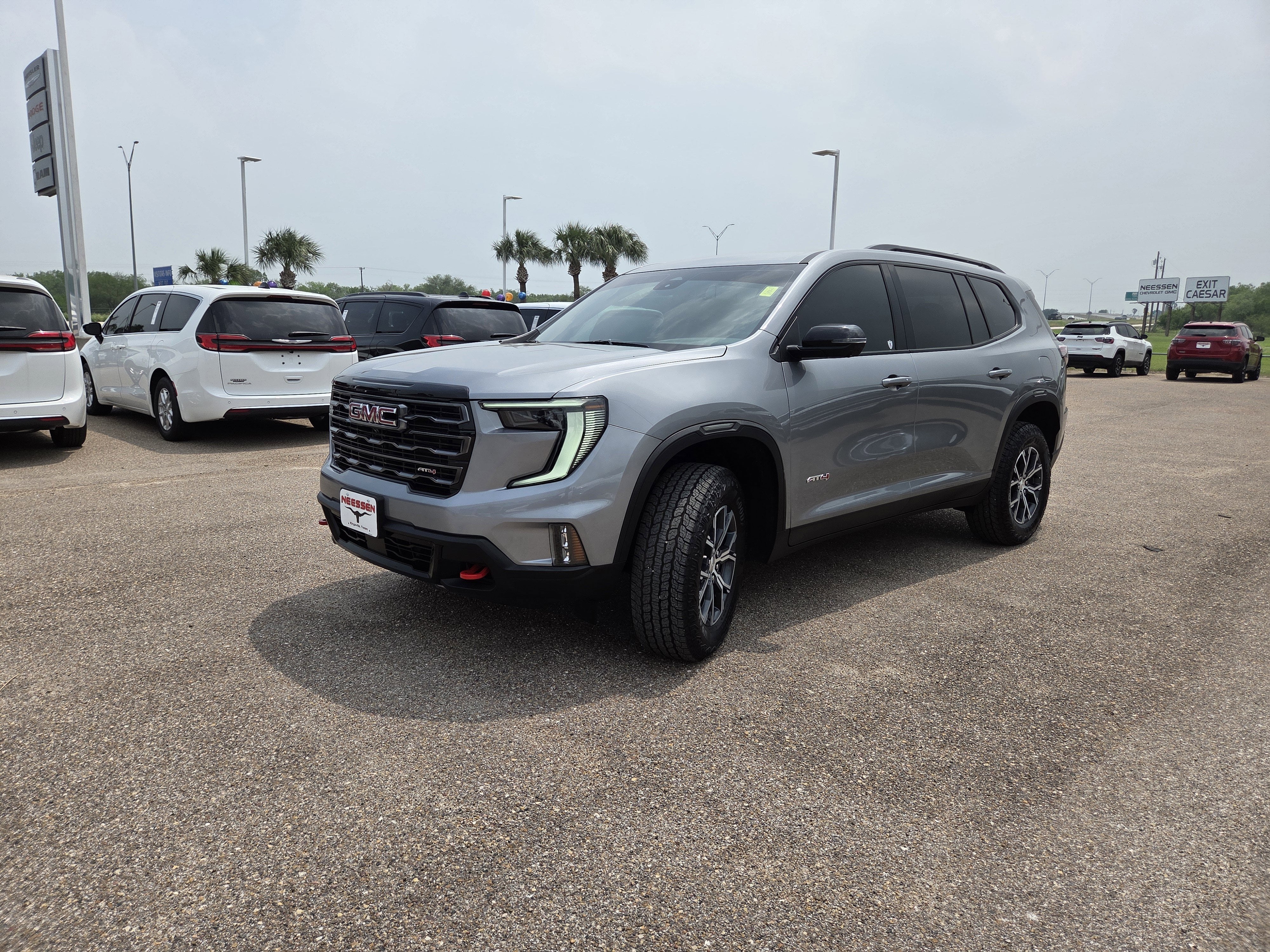 2025 GMC Acadia AT4