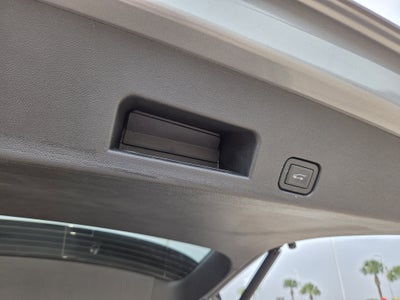 2025 GMC Acadia AT4