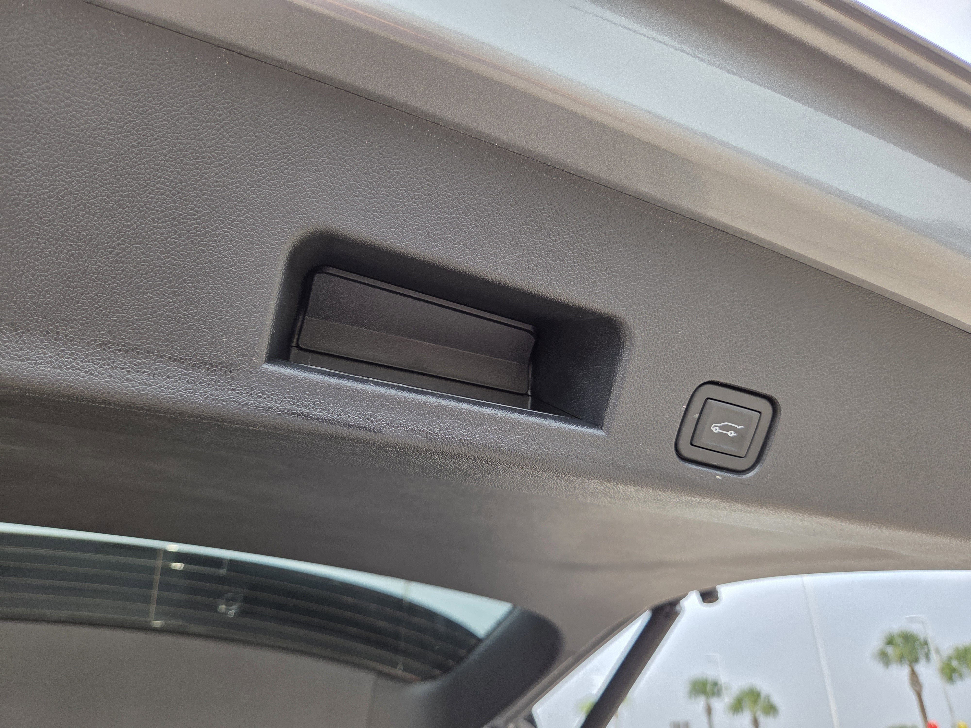 2025 GMC Acadia AT4