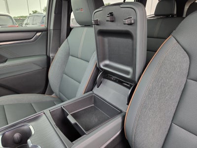 2025 GMC Acadia AT4