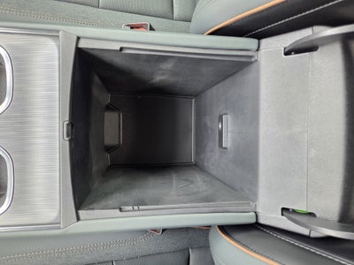 2025 GMC Acadia AT4