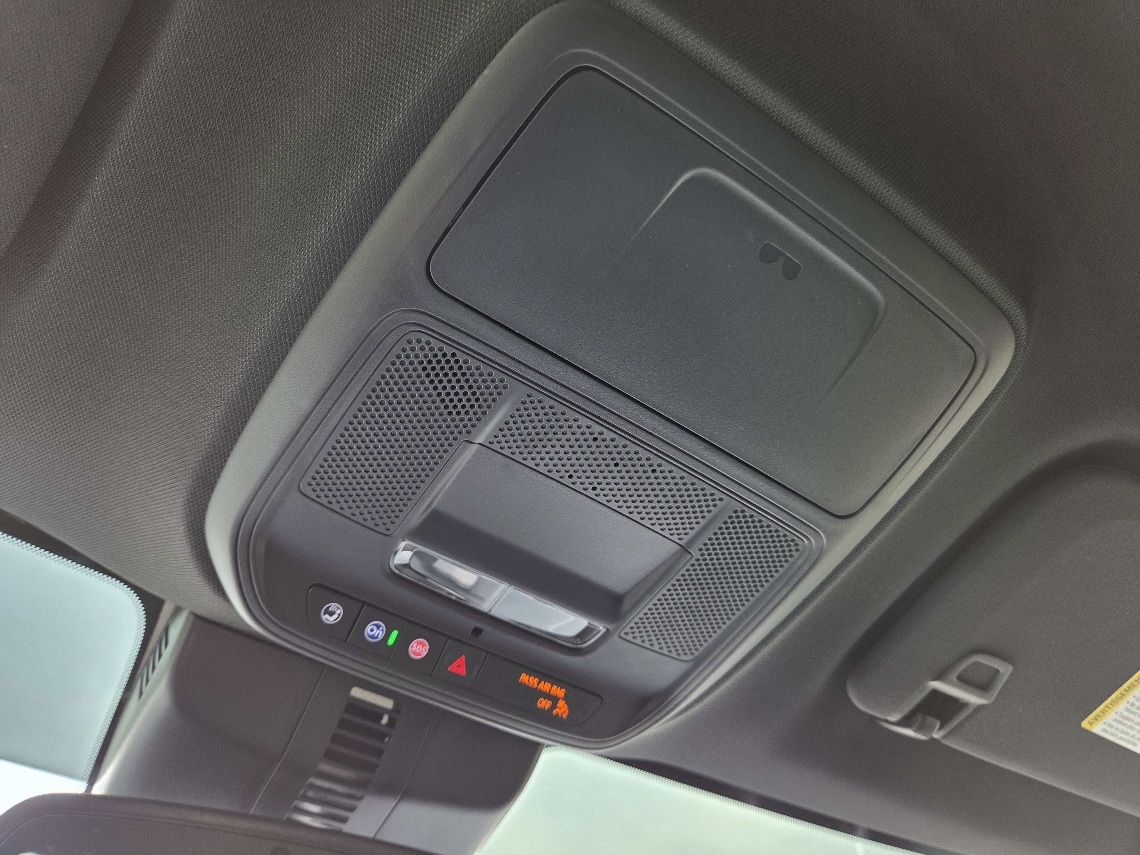 2025 GMC Acadia AT4