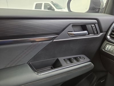 2025 GMC Acadia AT4
