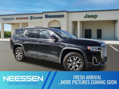 2023 GMC Acadia SLT