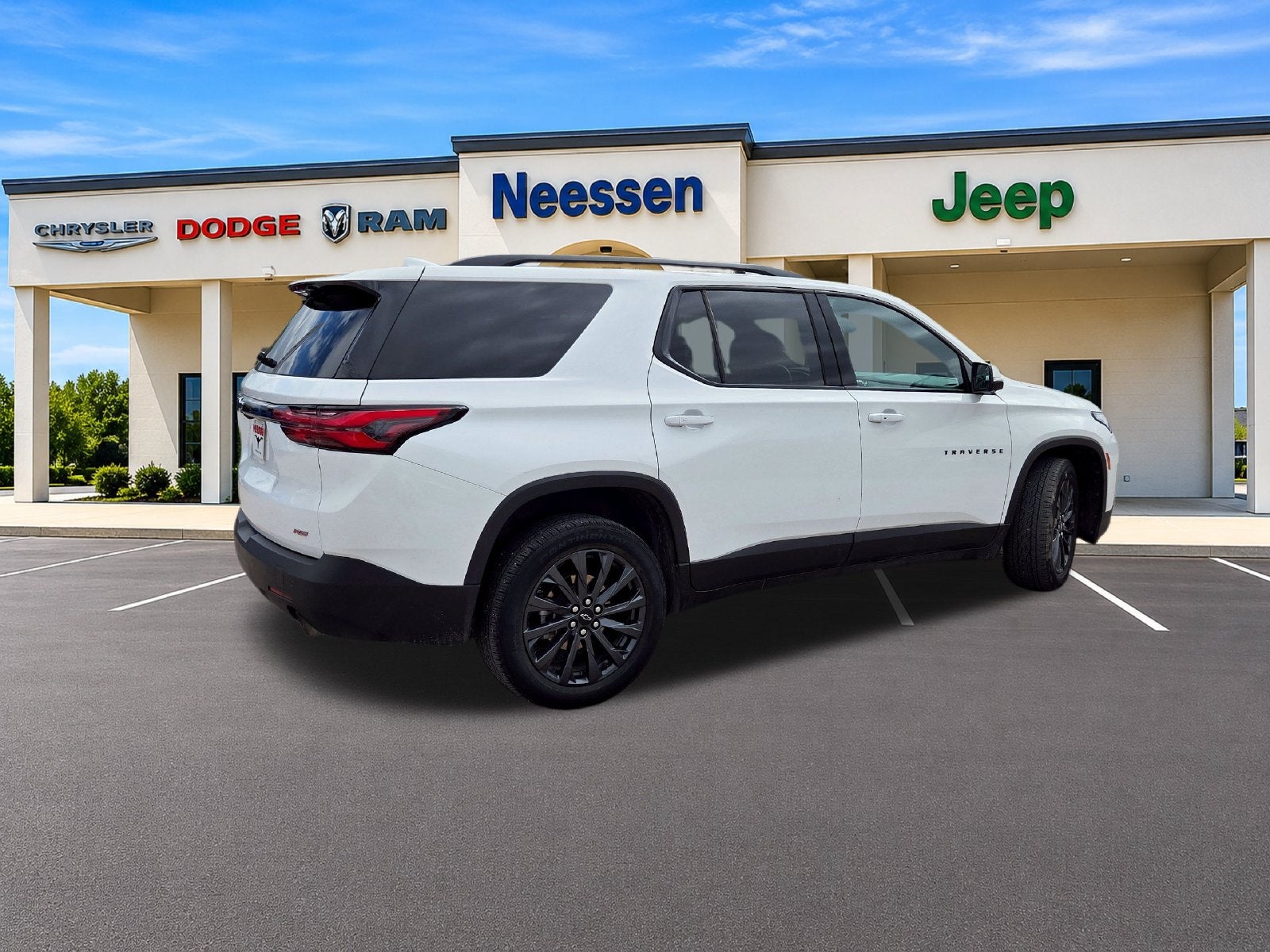 2023 Chevrolet Traverse RS