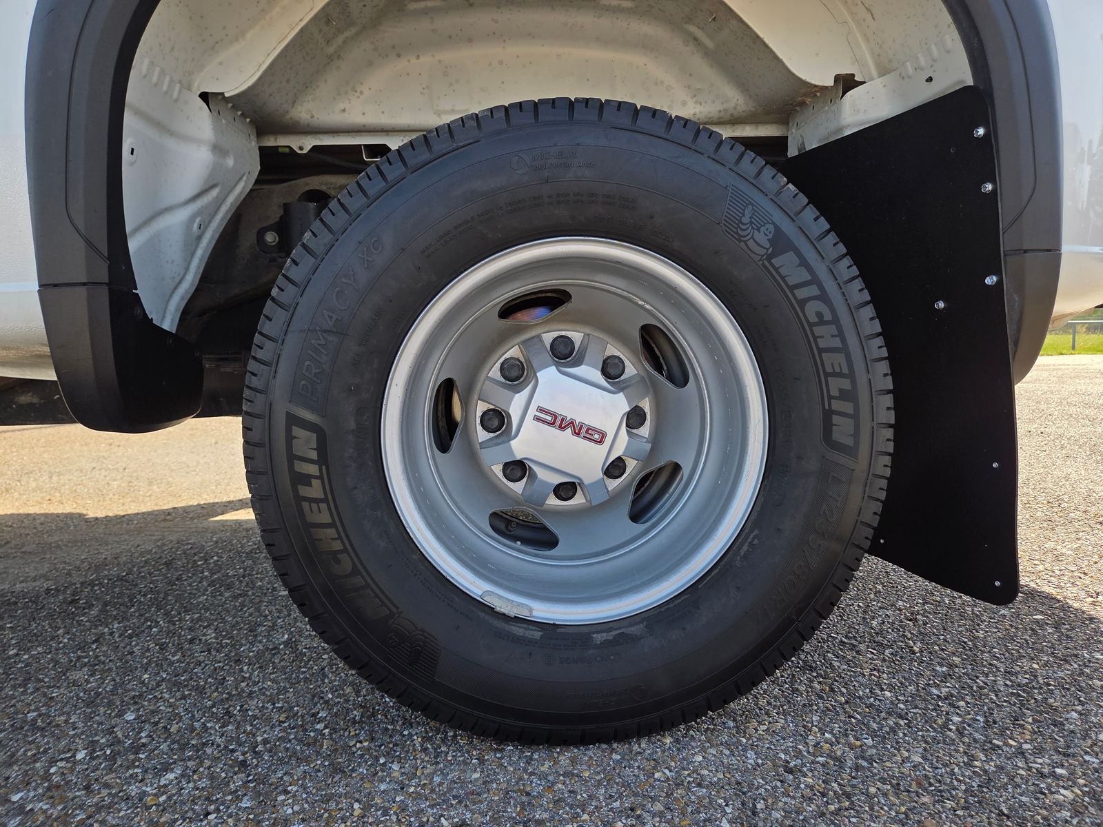 2024 GMC Sierra 3500HD Pro