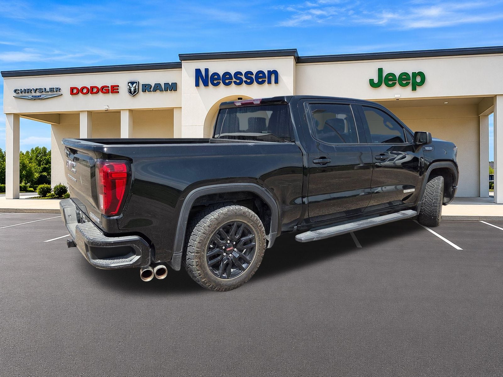 2024 GMC Sierra 1500 Elevation