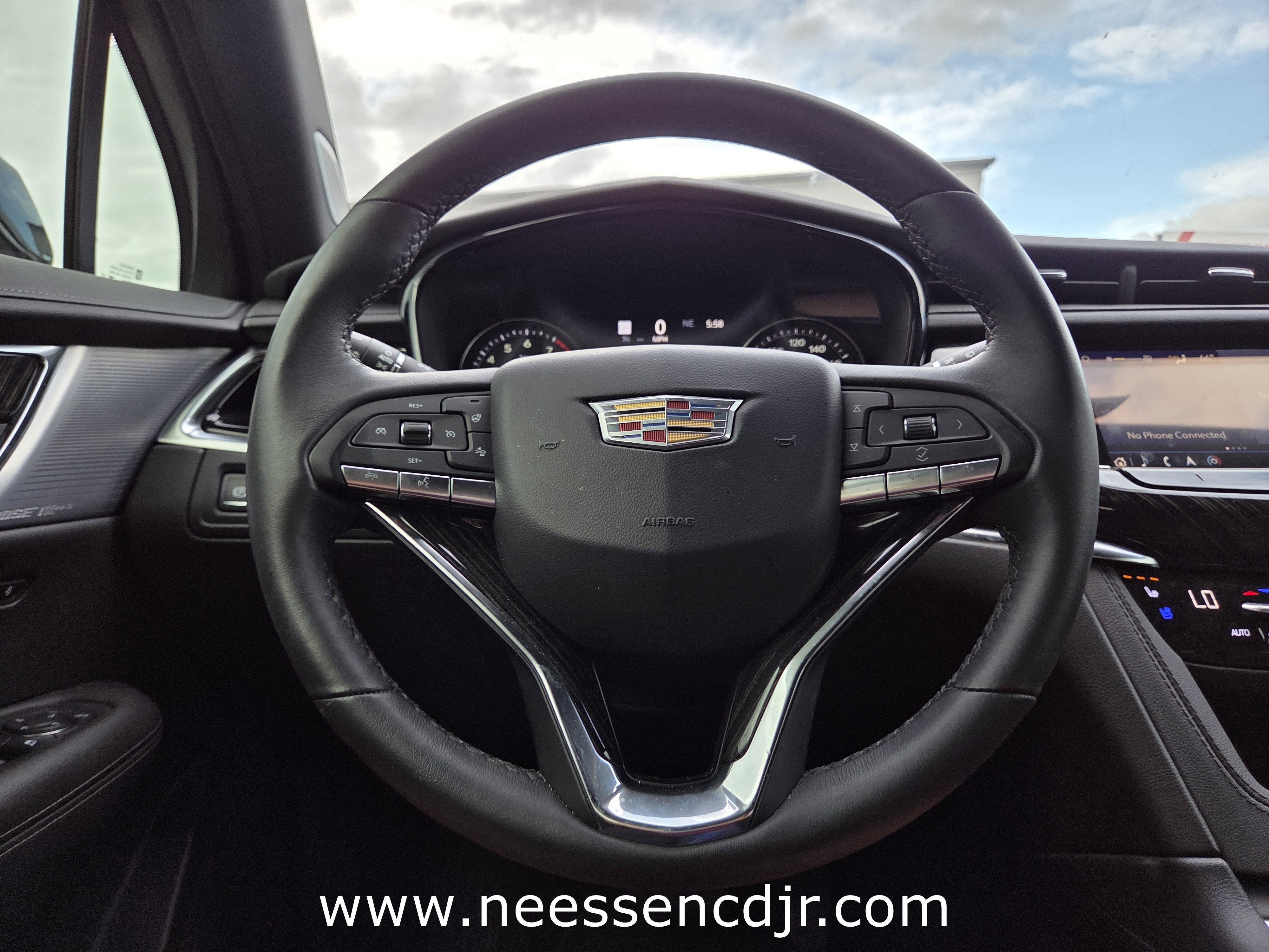 2023 Cadillac XT6 Premium Luxury