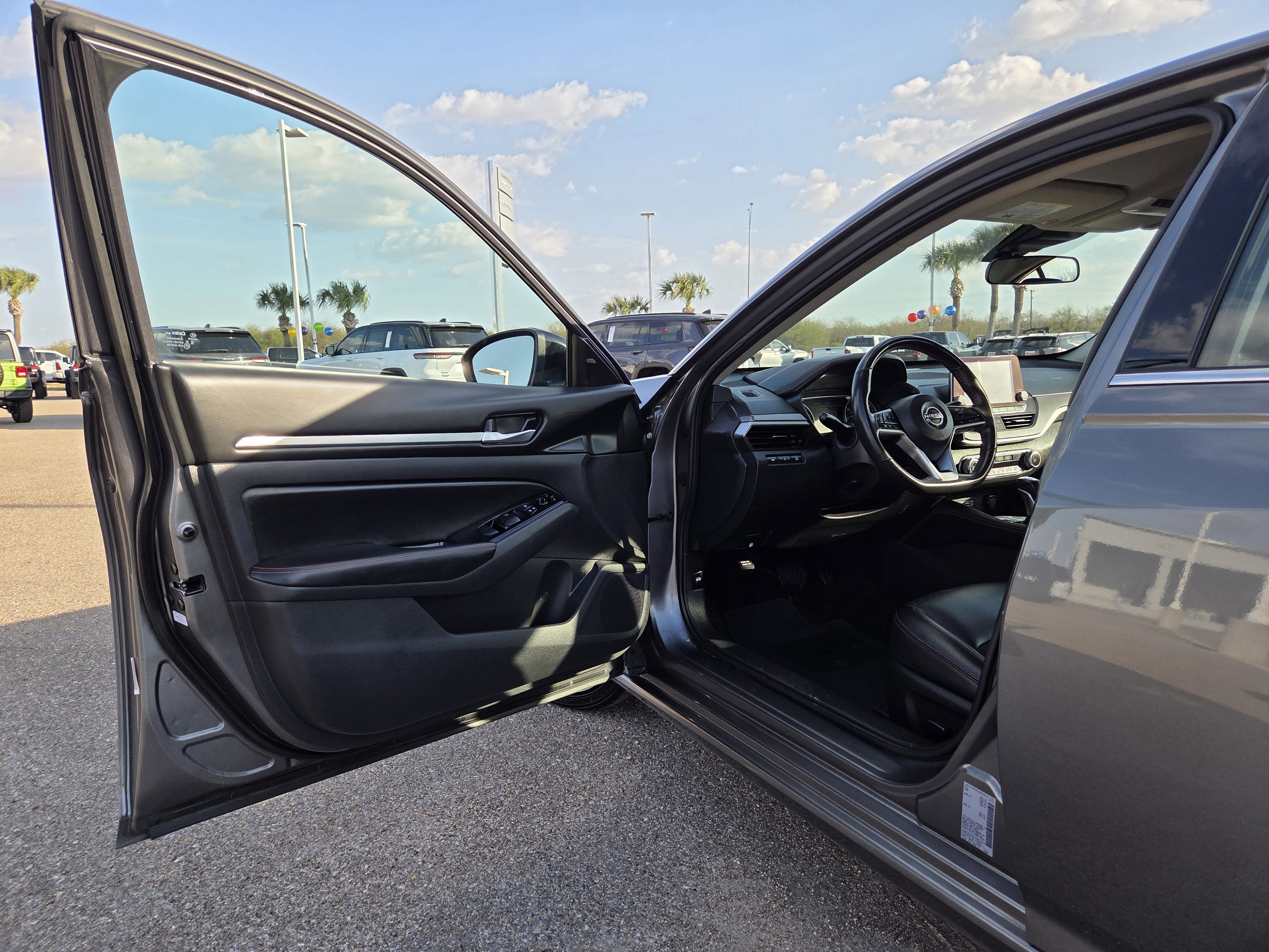 2024 Nissan Altima 2.5 SR