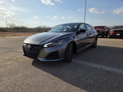 2024 Nissan Altima 2.5 SR