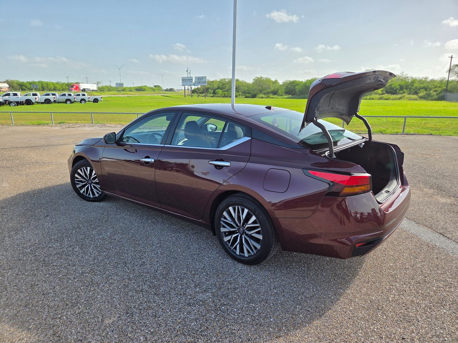 2024 Nissan Altima 2.5 SV