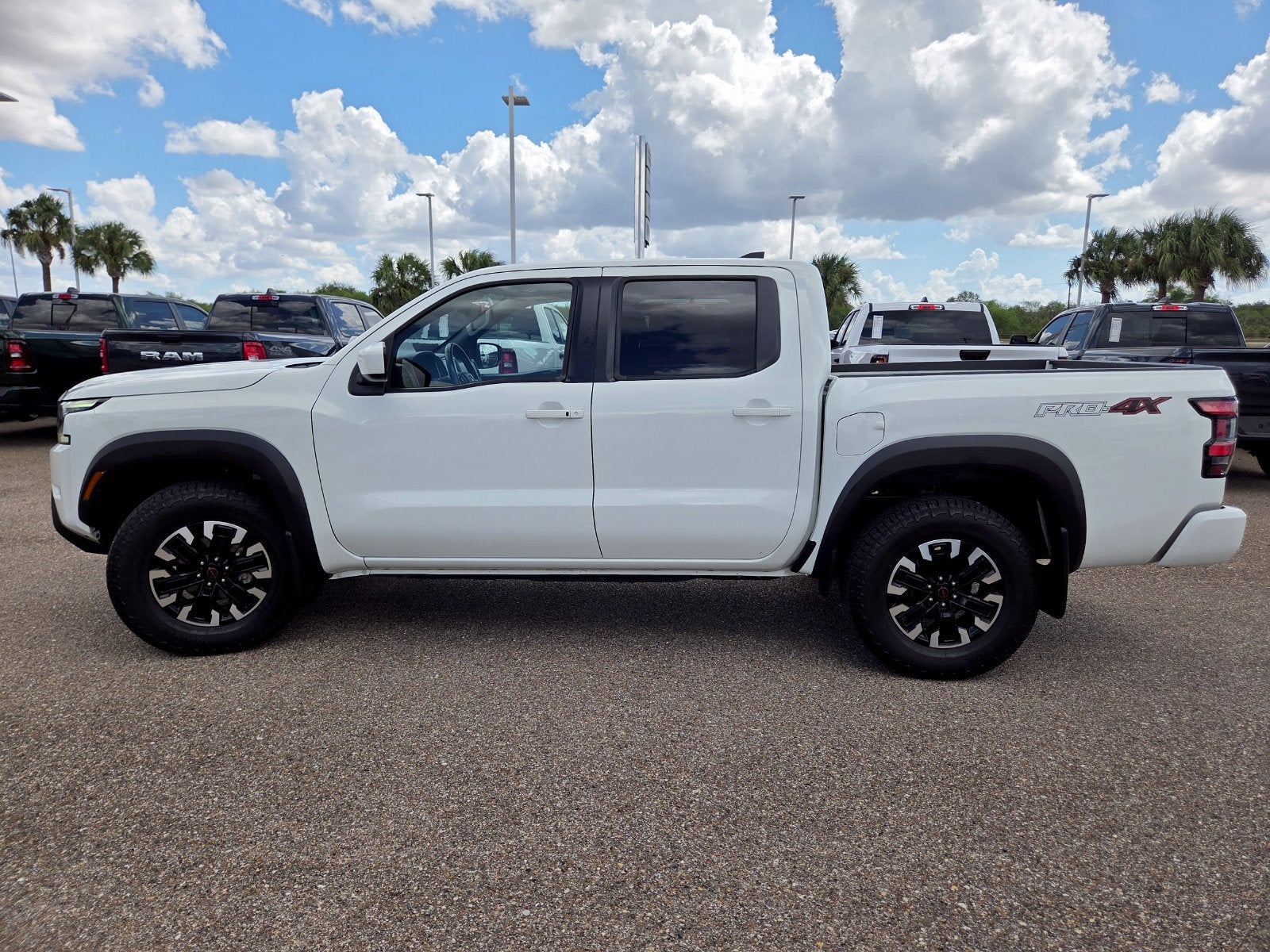 2024 Nissan Frontier PRO-4X
