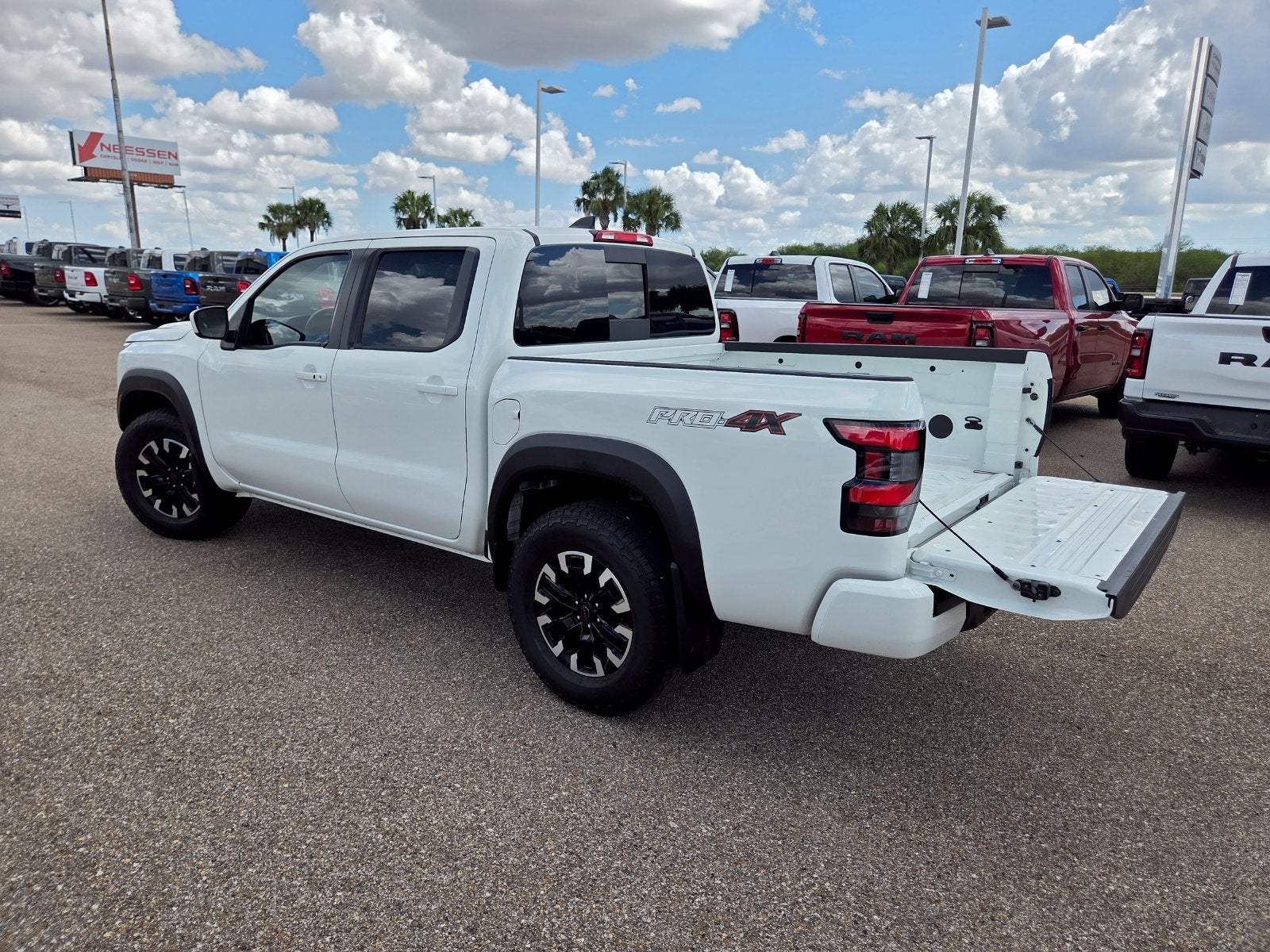 2024 Nissan Frontier PRO-4X