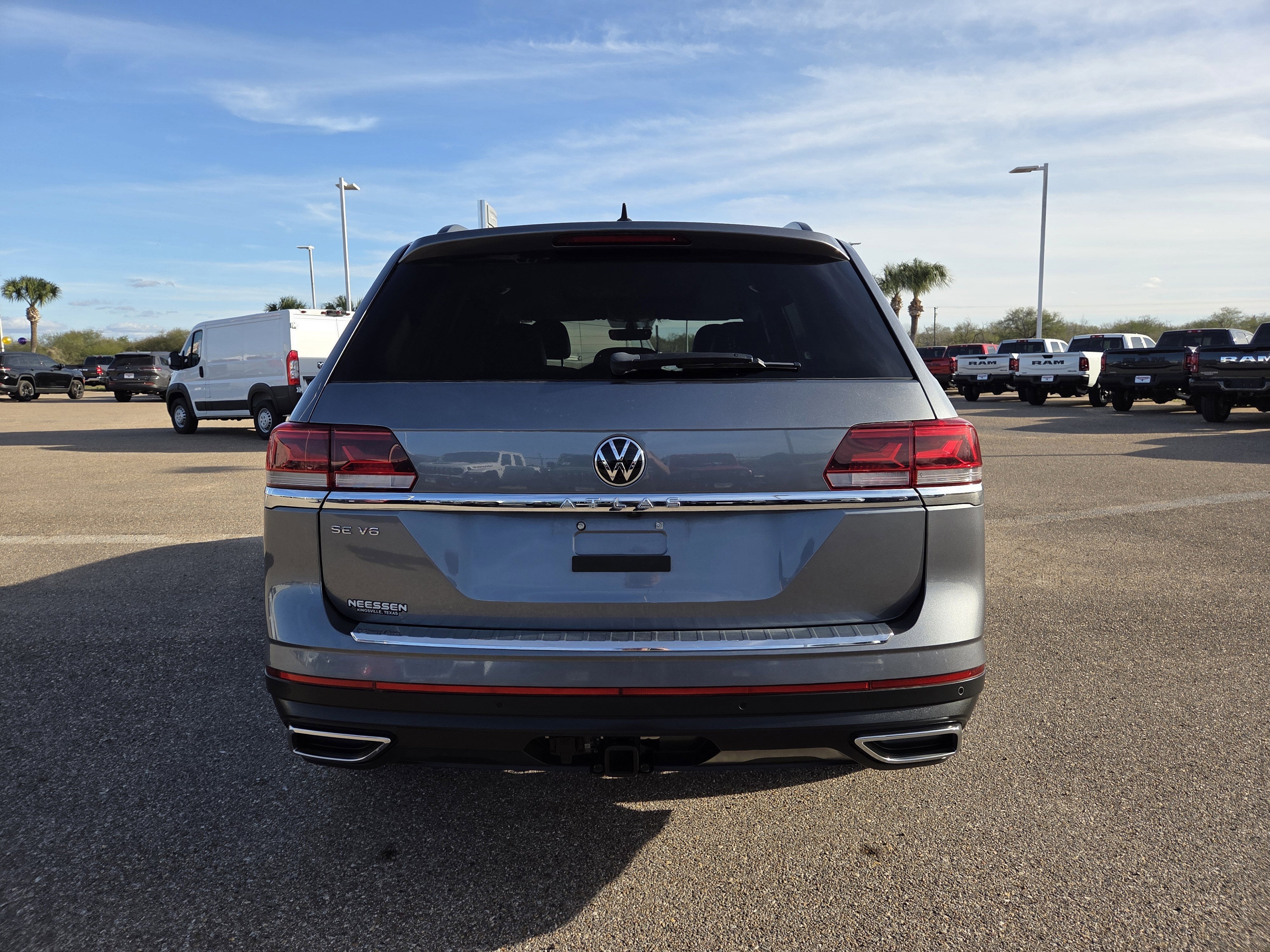 2022 Volkswagen Atlas 3.6L V6 SE w/Technology
