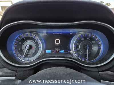 2017 Chrysler 300 Limited