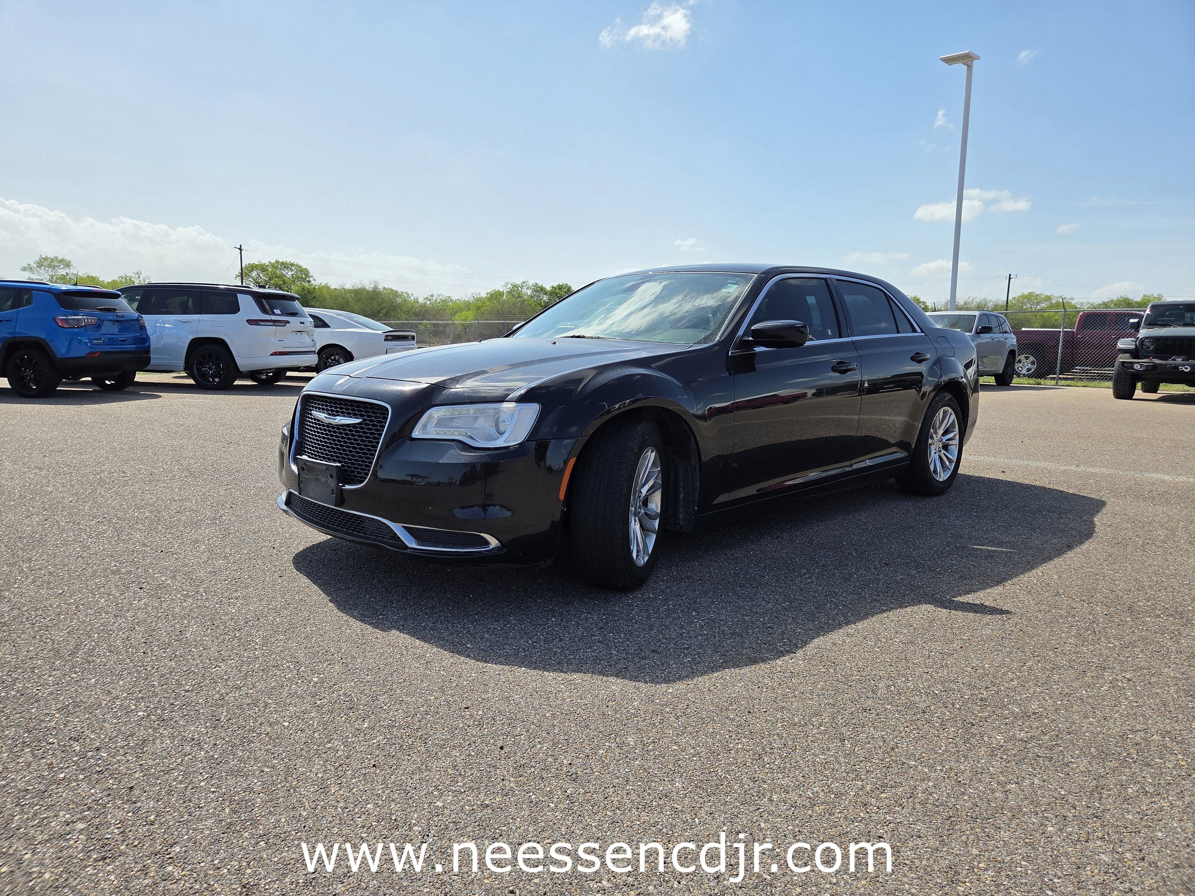 2017 Chrysler 300 Limited