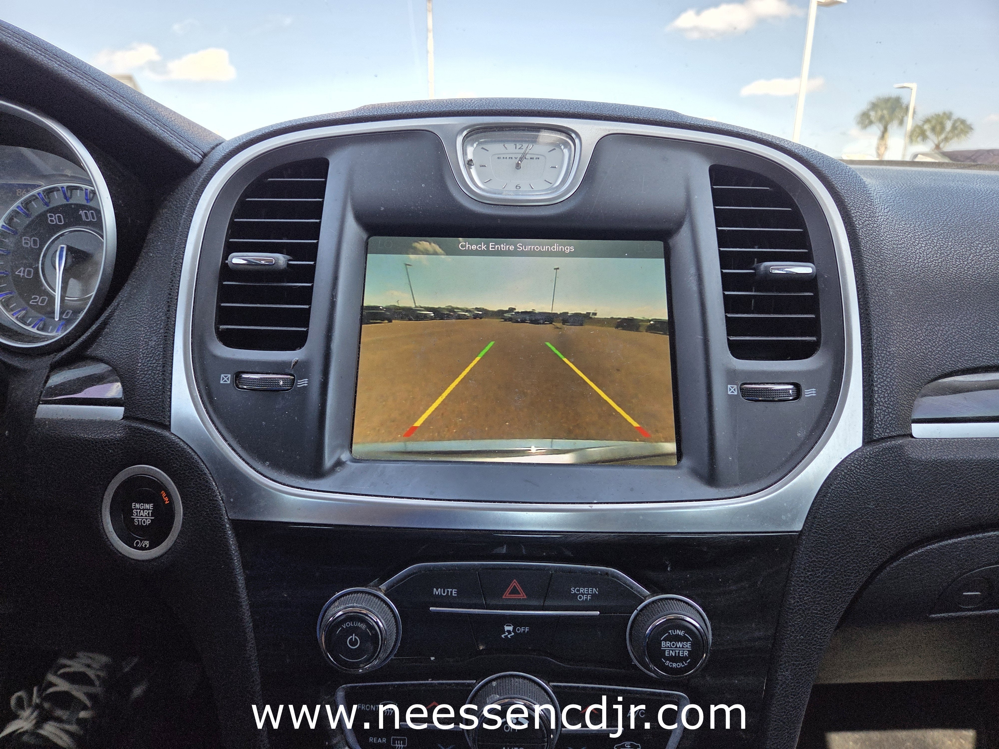 2017 Chrysler 300 Limited