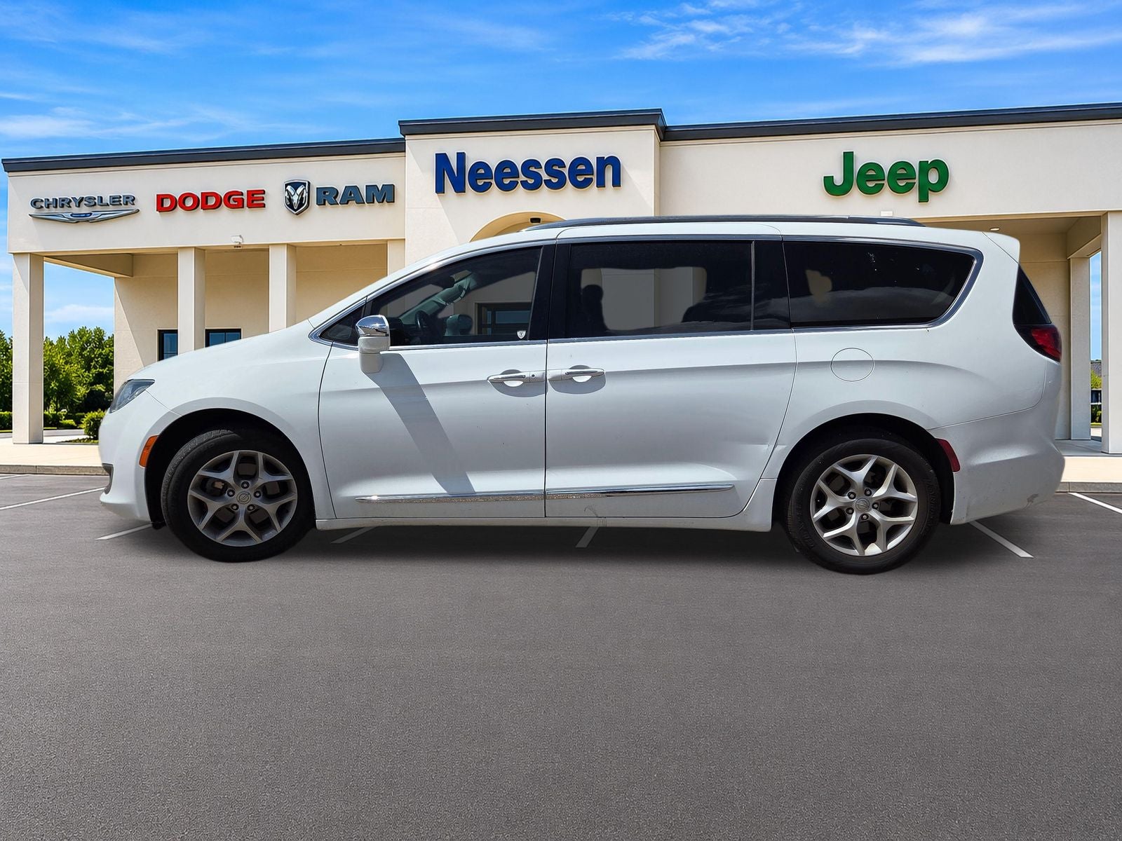 2020 Chrysler Pacifica Limited