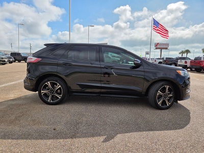 2022 Ford Edge ST