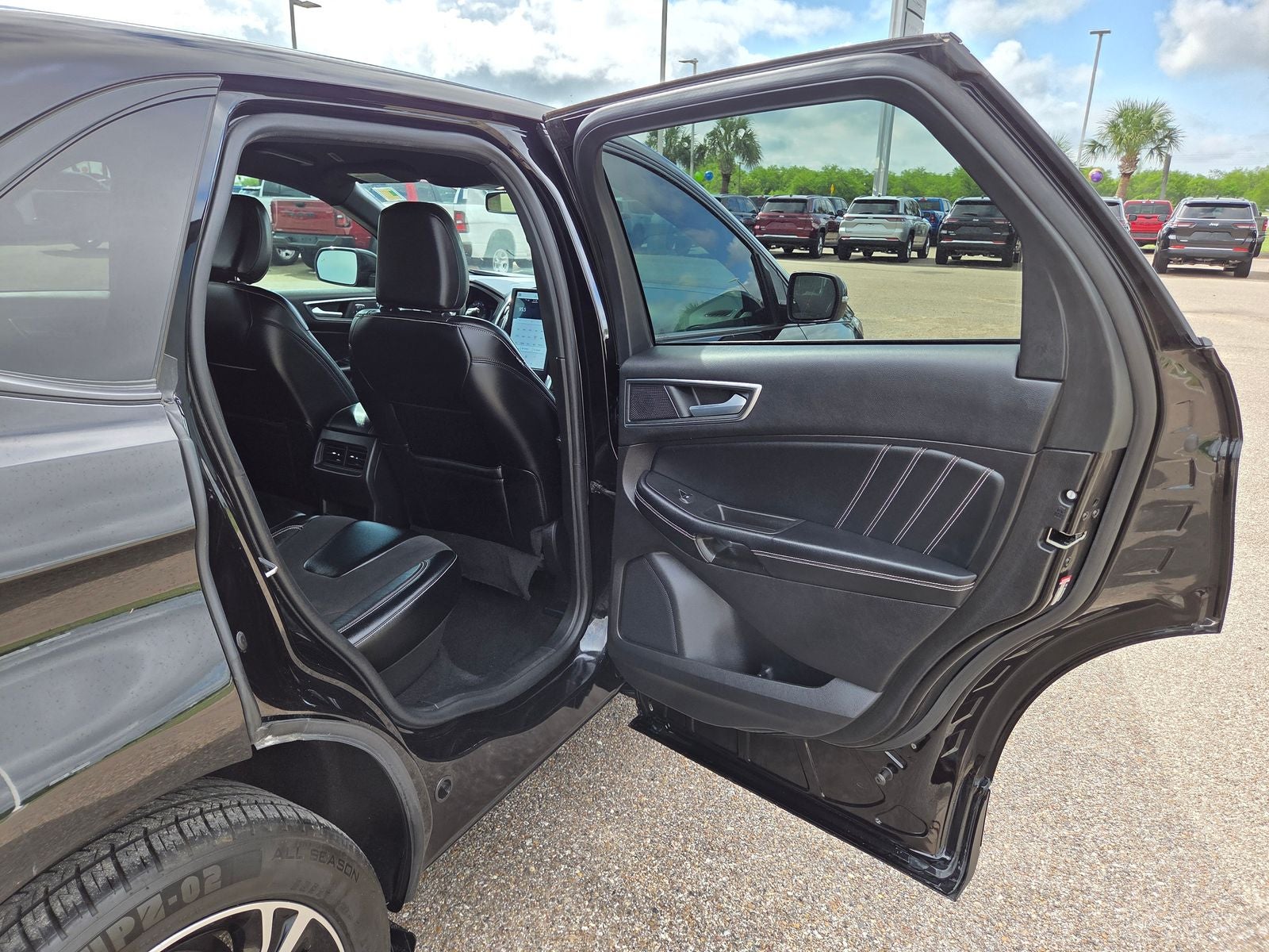 2022 Ford Edge ST