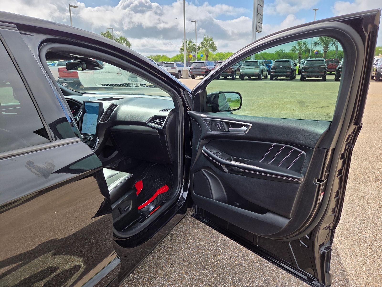2022 Ford Edge ST