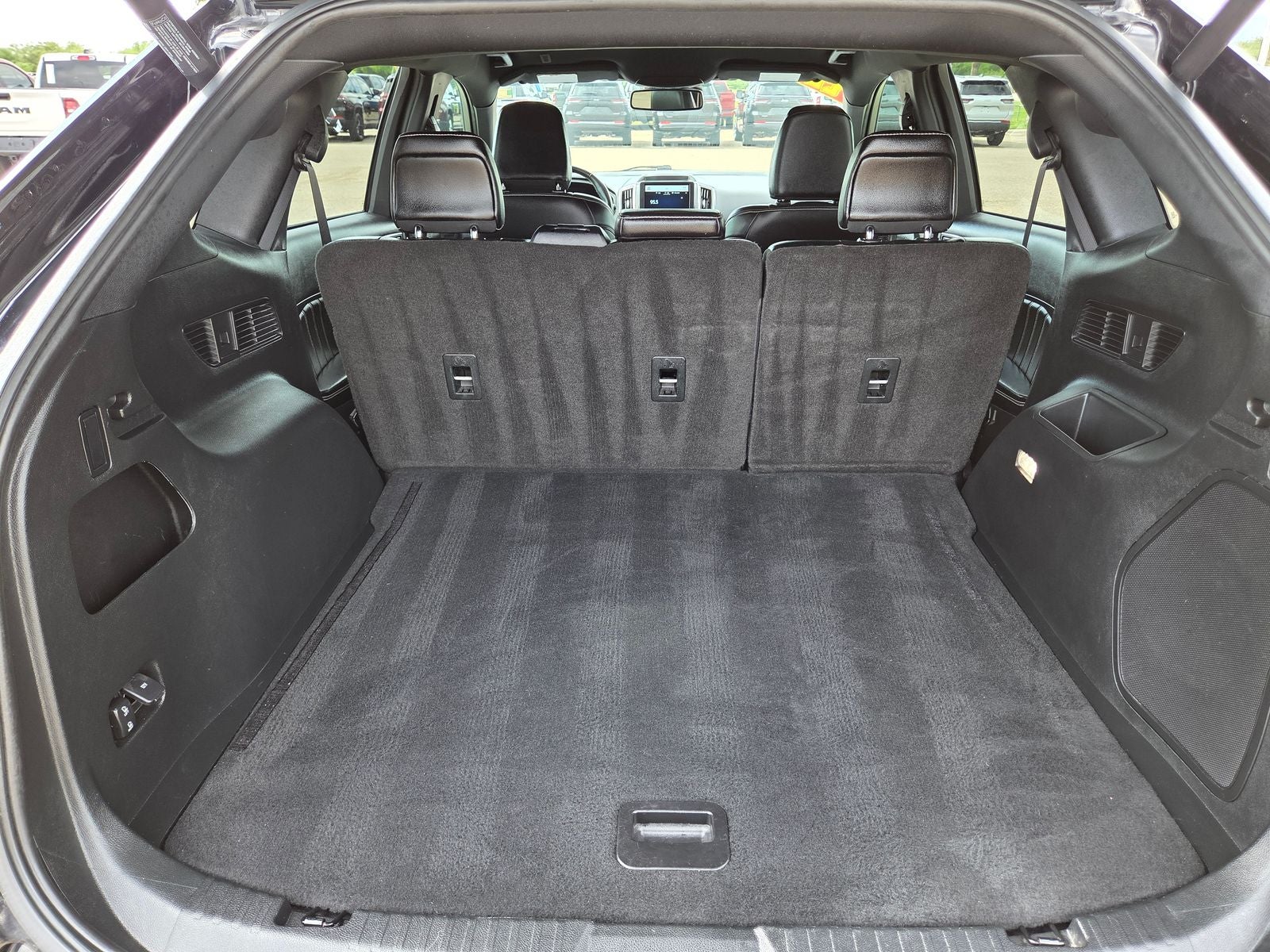 2022 Ford Edge ST