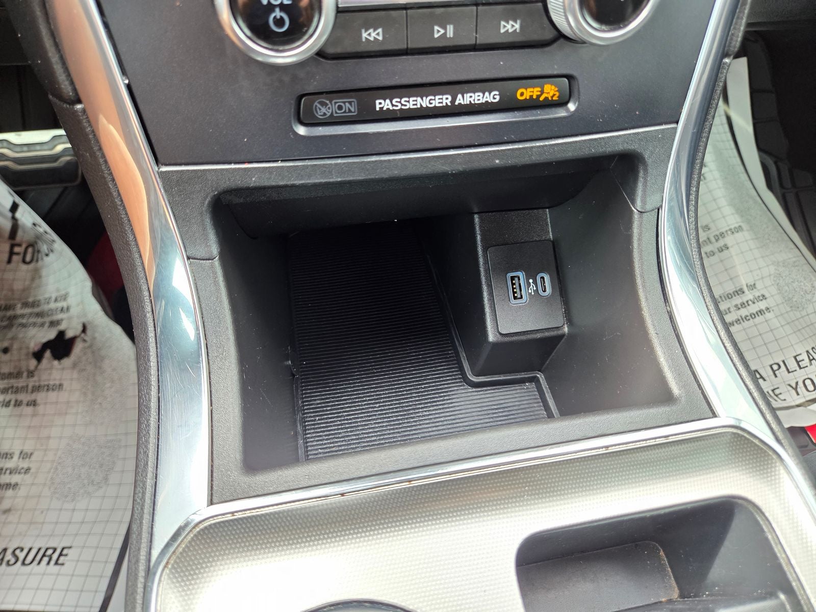 2022 Ford Edge ST