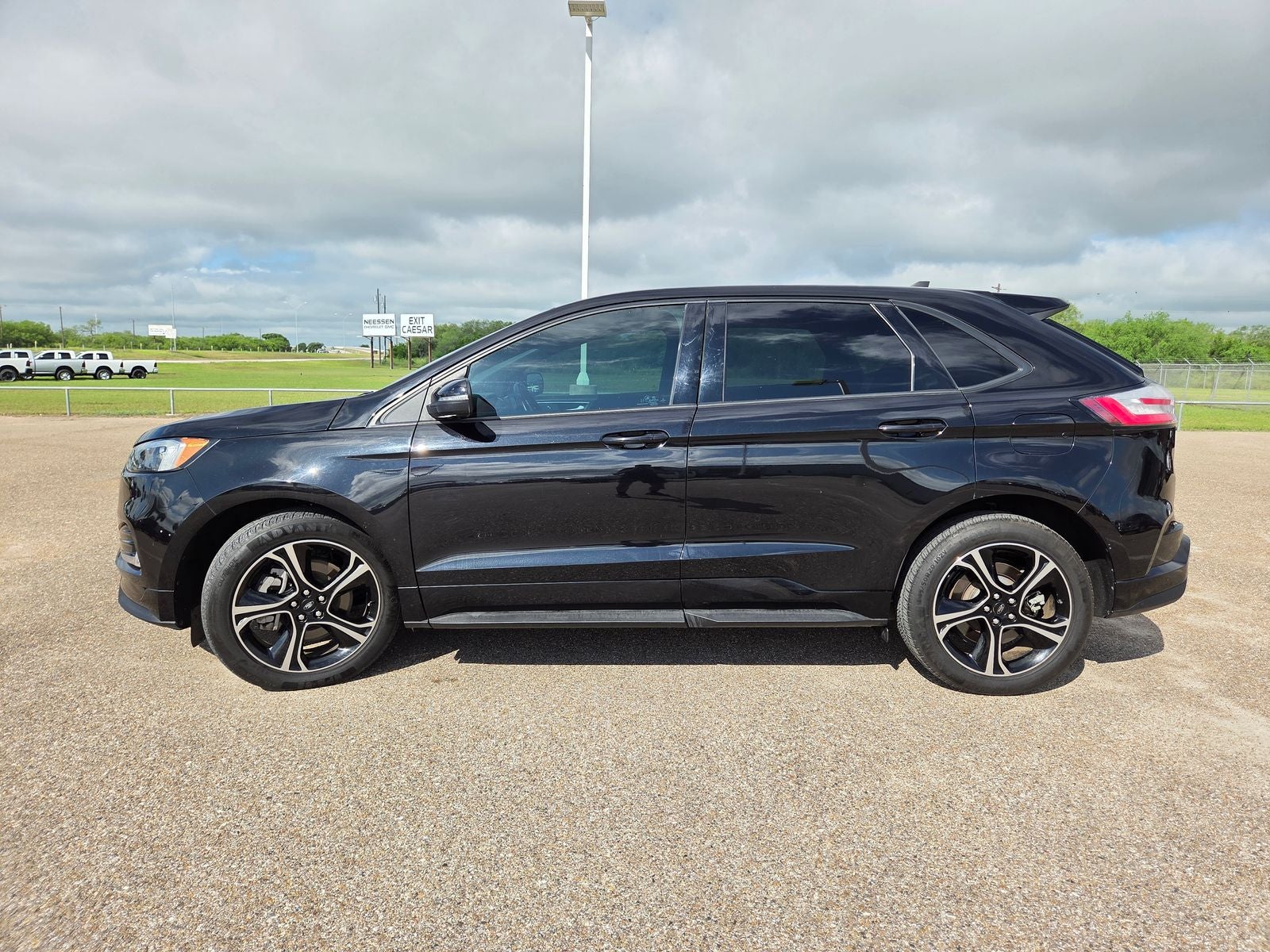 2022 Ford Edge ST
