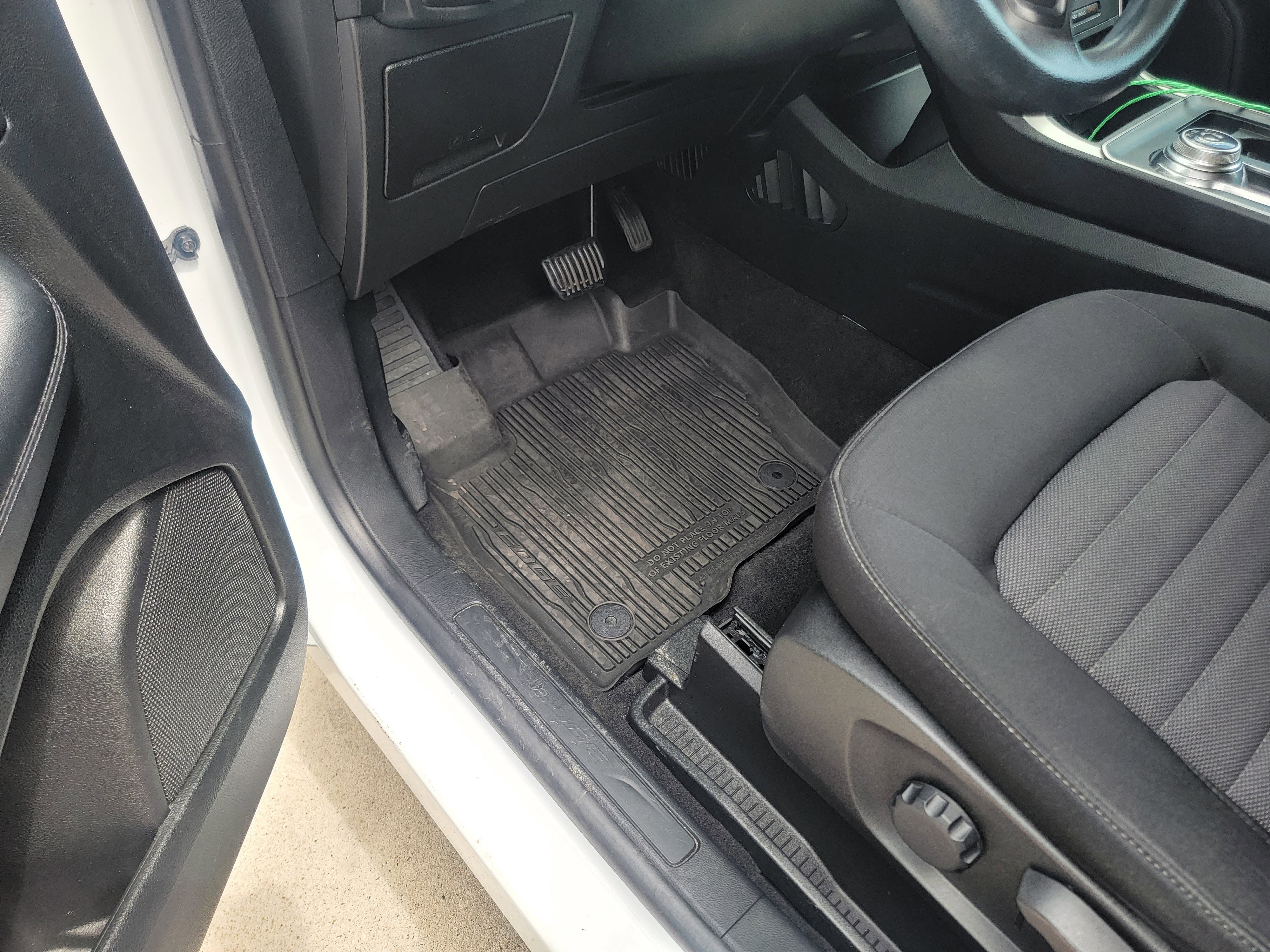 2024 Ford Edge SE