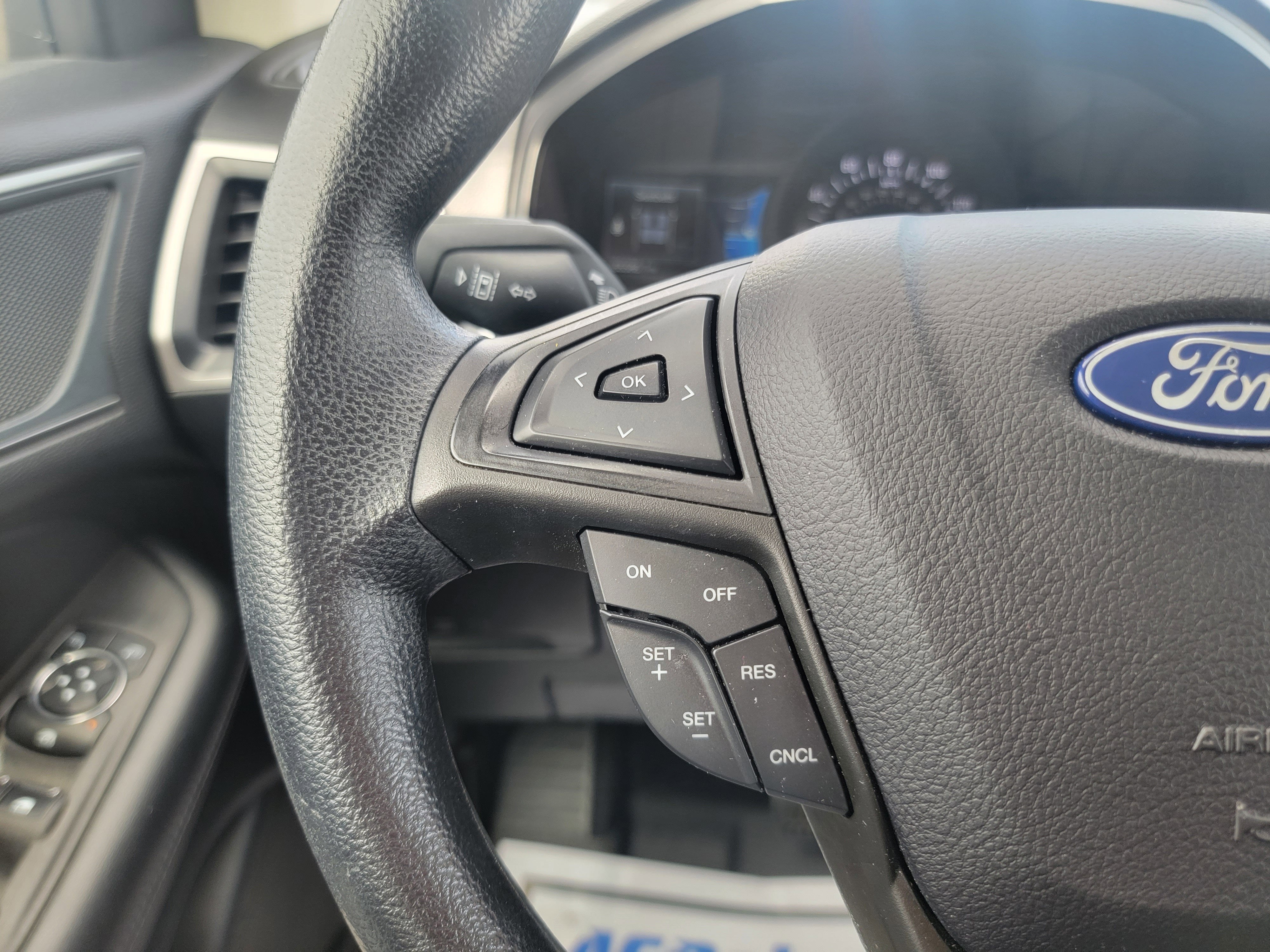 2024 Ford Edge SE