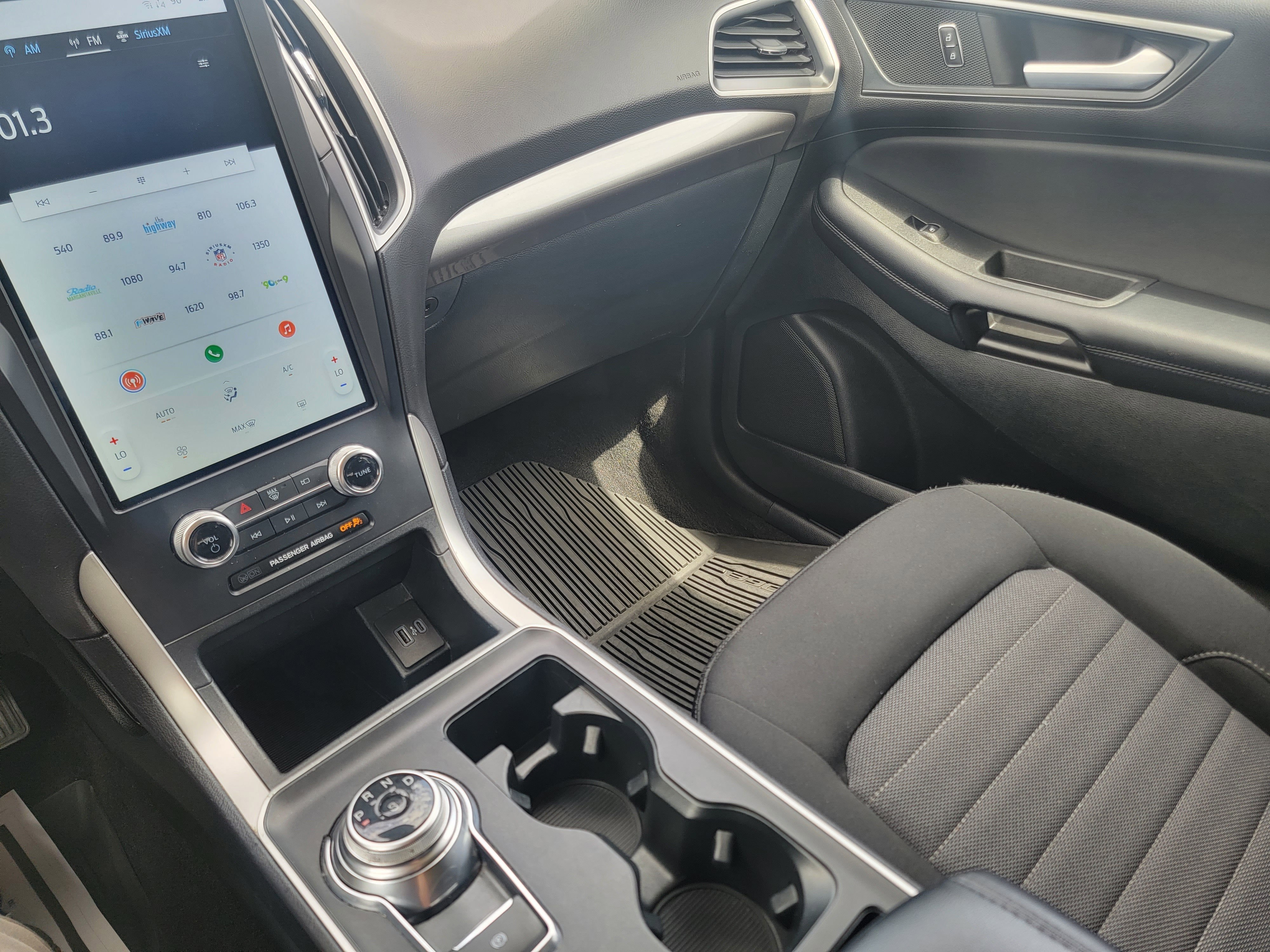 2024 Ford Edge SE