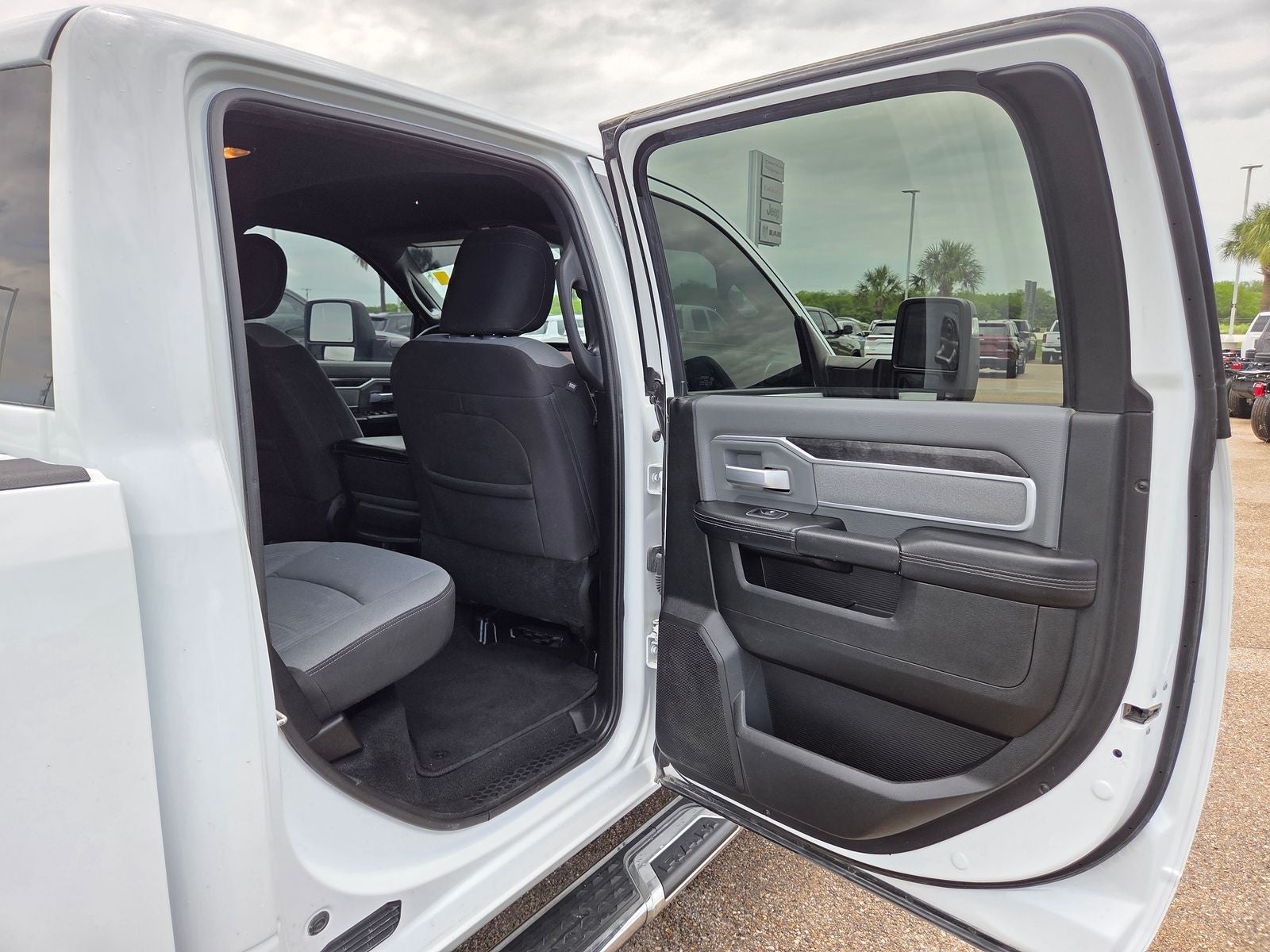2023 RAM 2500 Big Horn