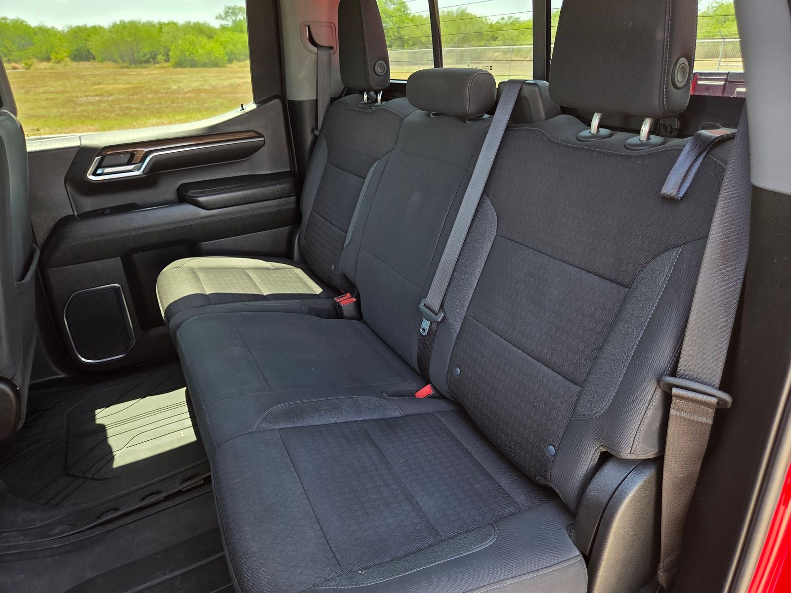 2024 Chevrolet Silverado 1500 LT LT1