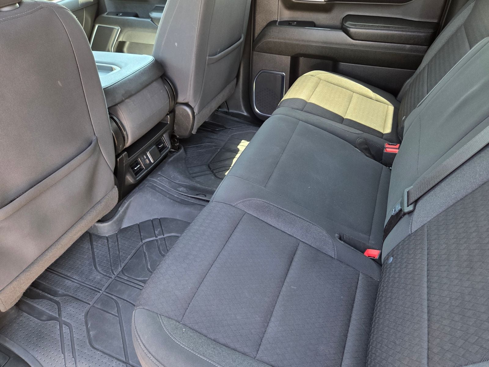 2024 Chevrolet Silverado 1500 LT LT1