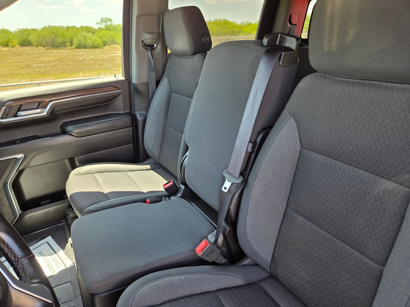 2024 Chevrolet Silverado 1500 LT LT1
